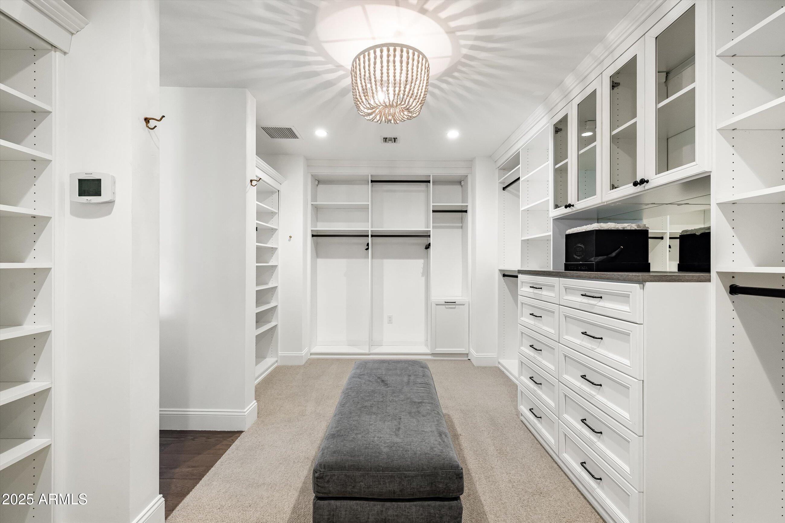 CAMELBACK CANYON - Residential