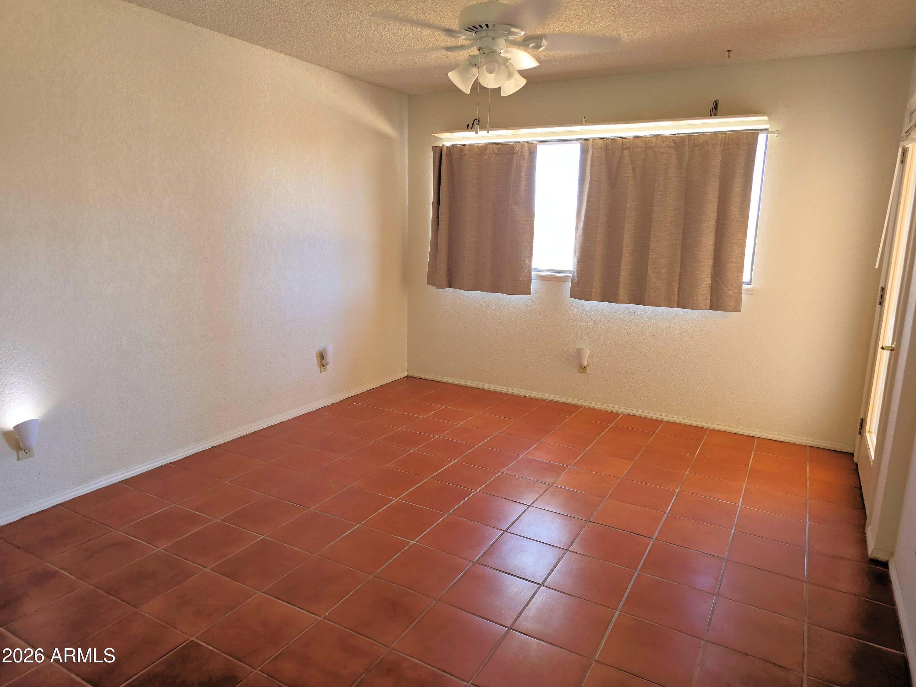 MOUNTAIN VIEW VILLAS AMD - Residential
