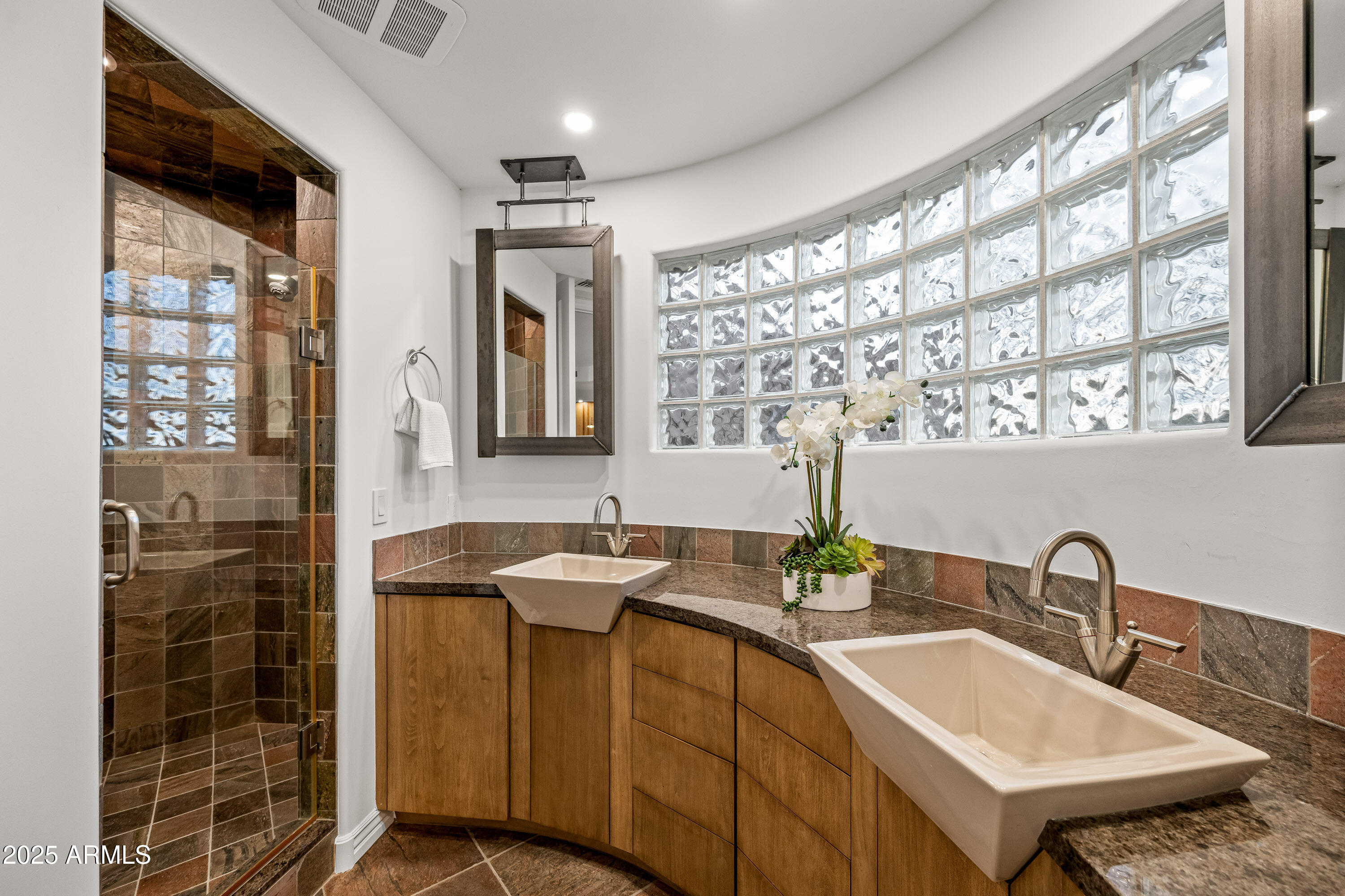 VAN ARSDALE ESTATES - Residential