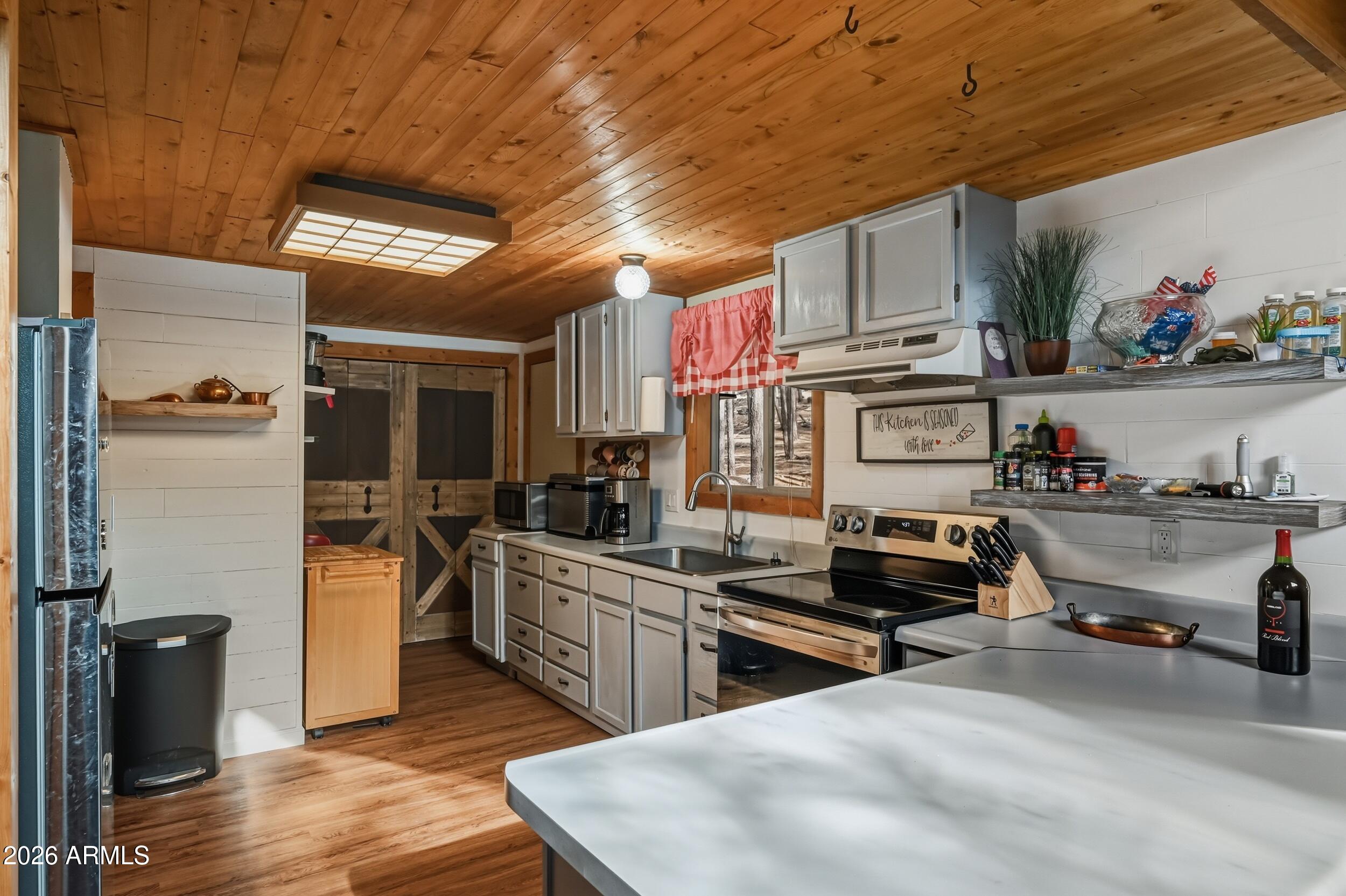 CLEAR CREEK PINES 2 - Residential