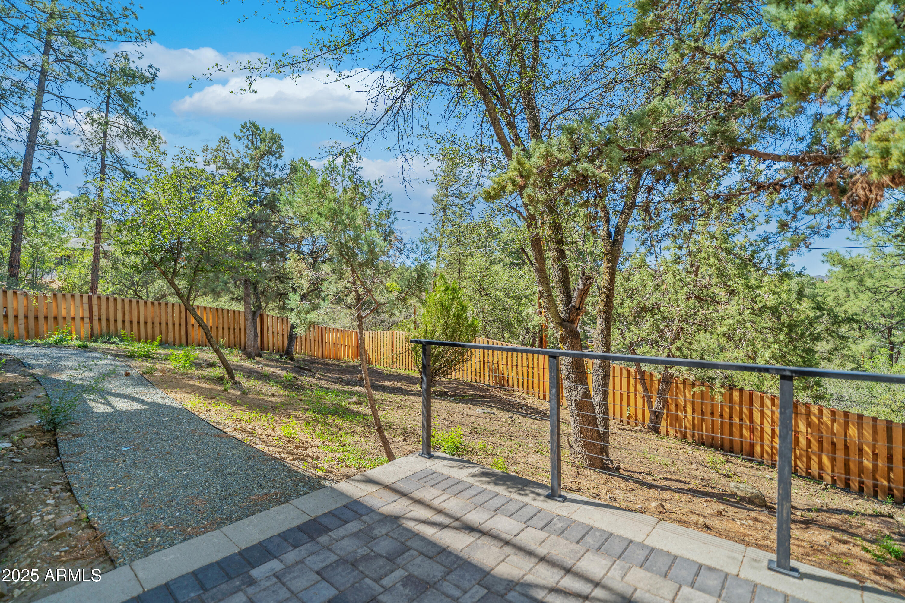SUNNYSLOPE - Residential