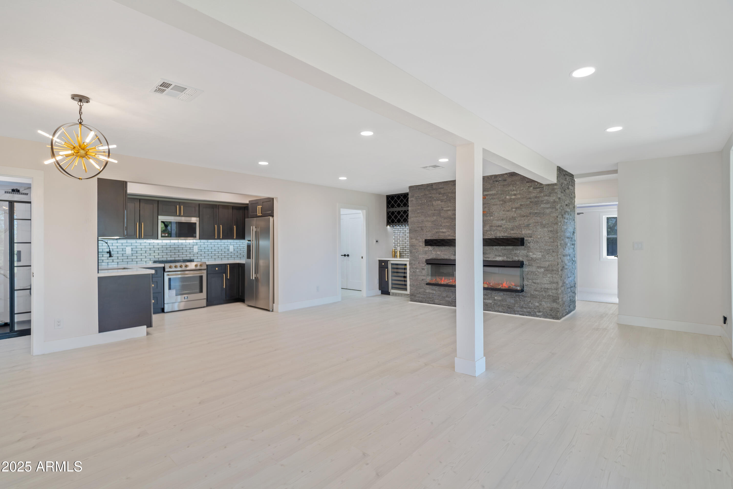 SUNNYSLOPE - Residential