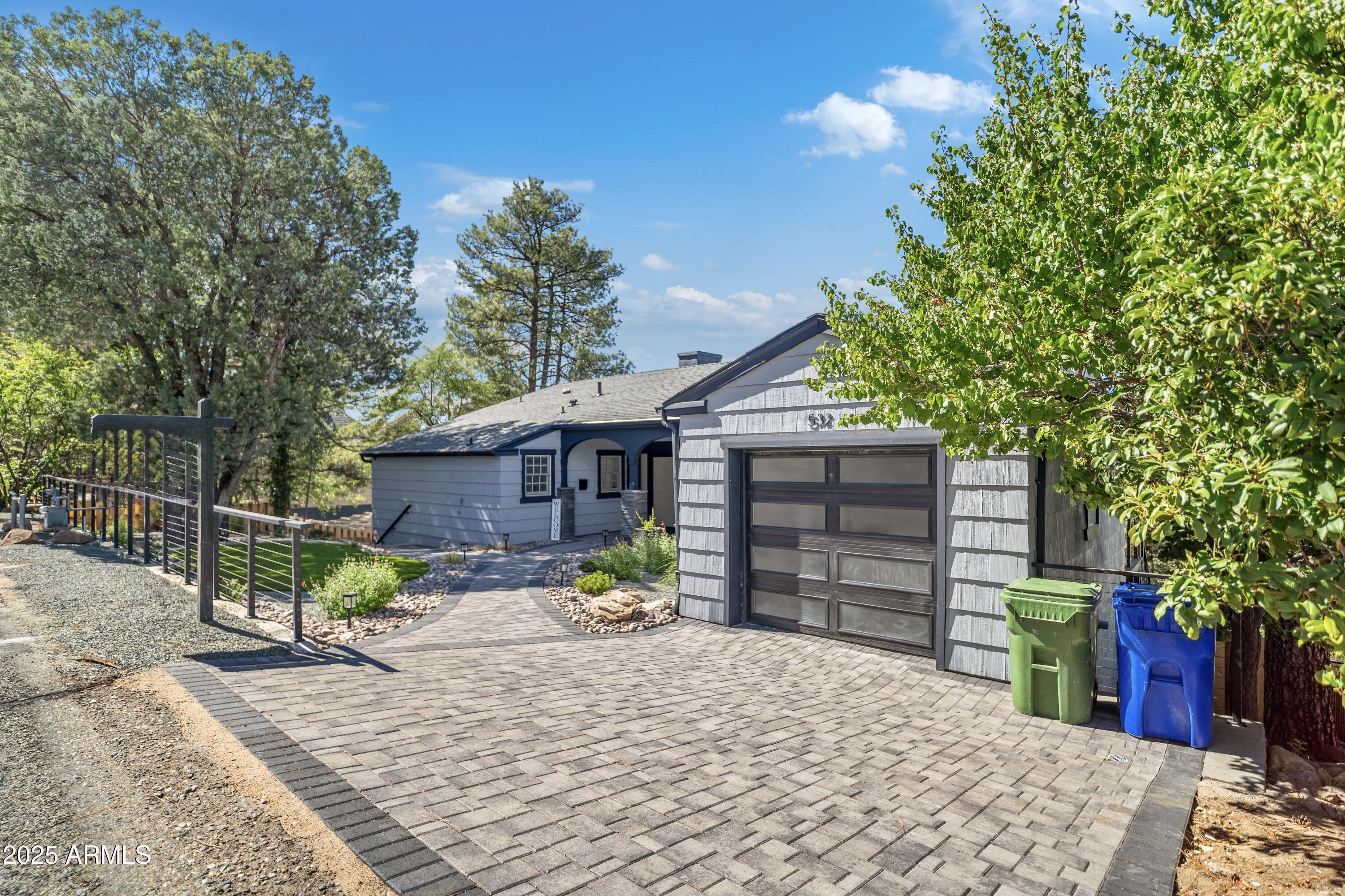 SUNNYSLOPE - Residential