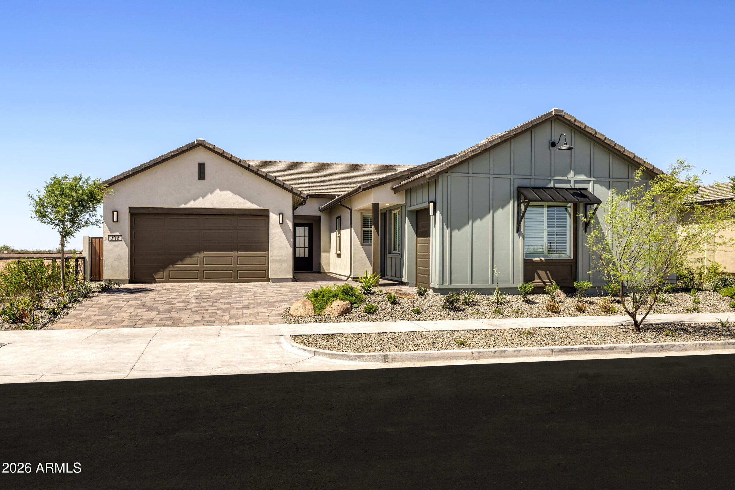 BLOSSOM ROCK PHASE 1 - Residential