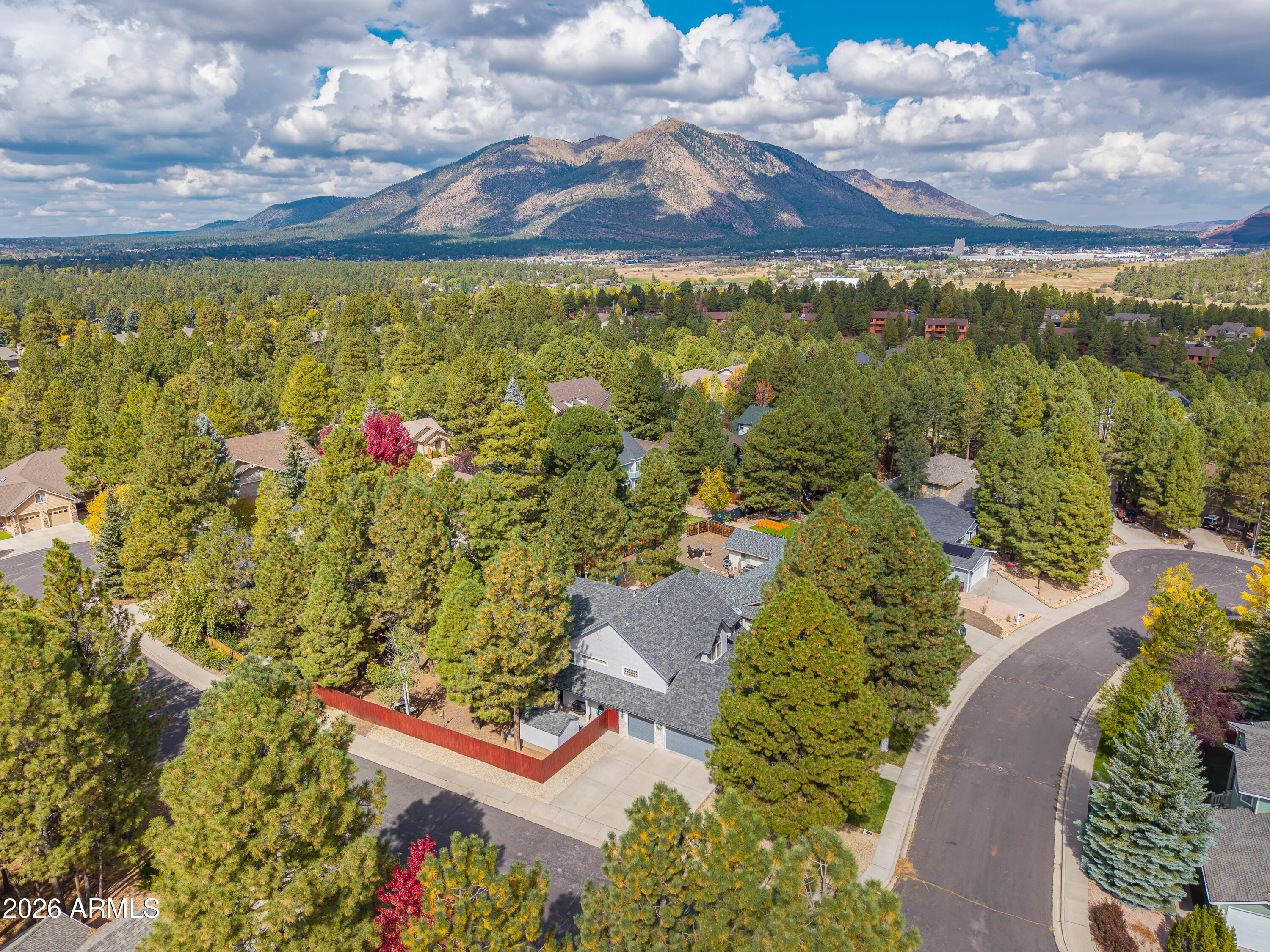 WALNUT RIDGE ESTATES - Residential