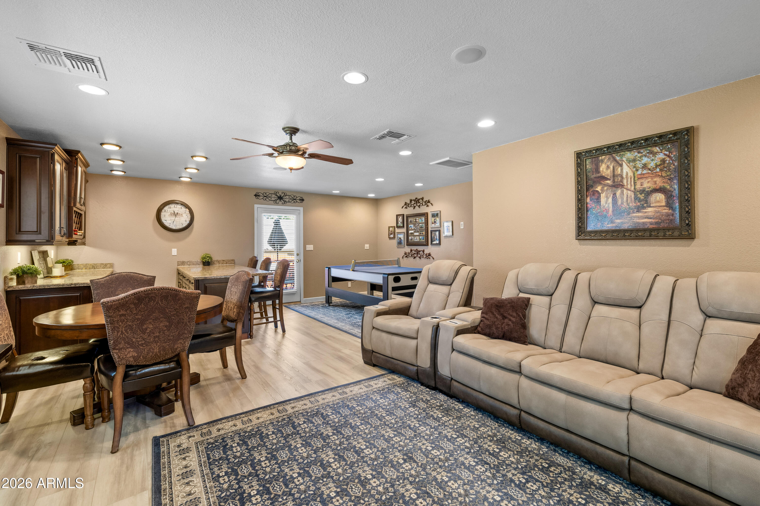 WALNUT RIDGE ESTATES - Residential