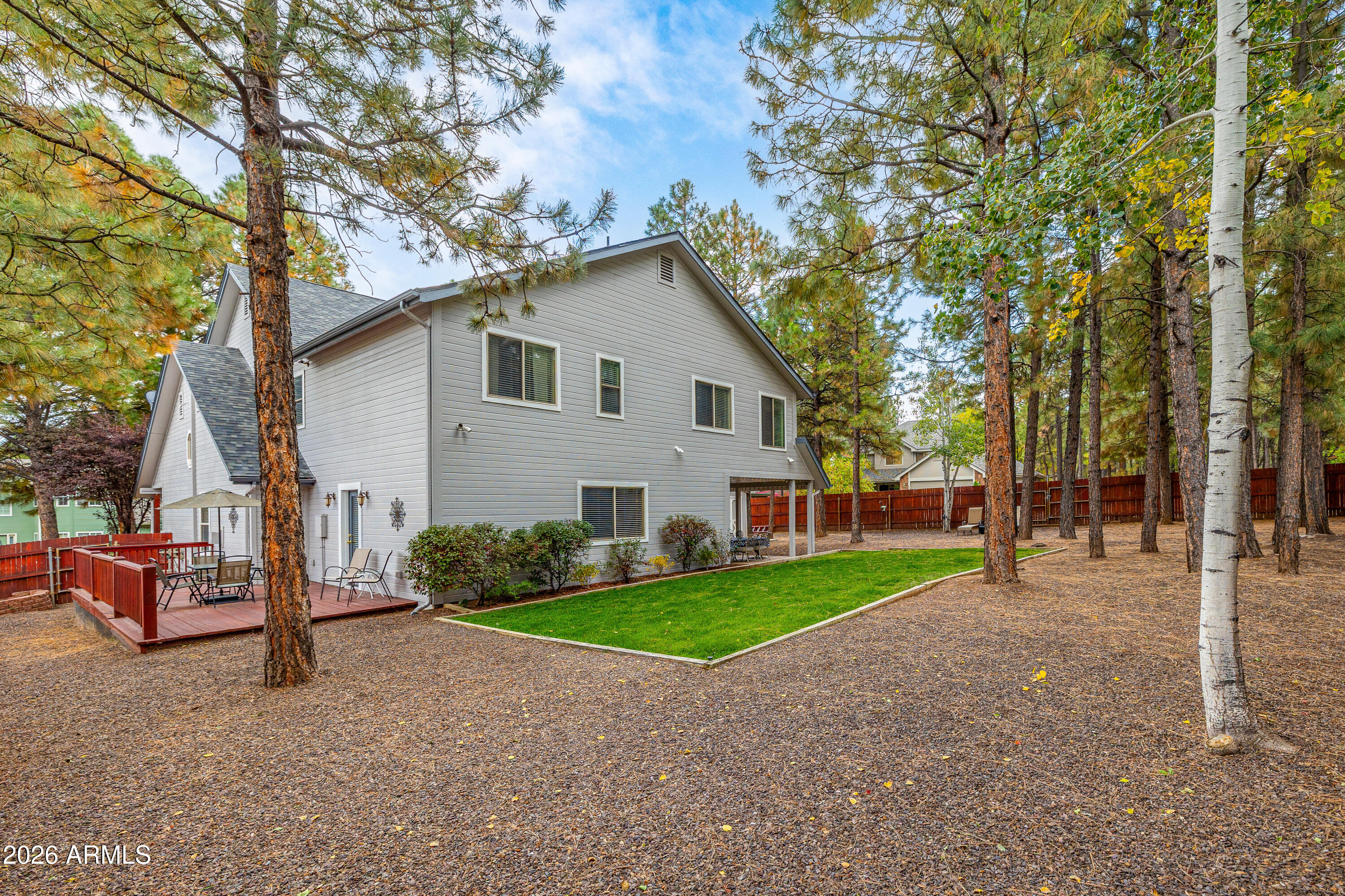 WALNUT RIDGE ESTATES - Residential