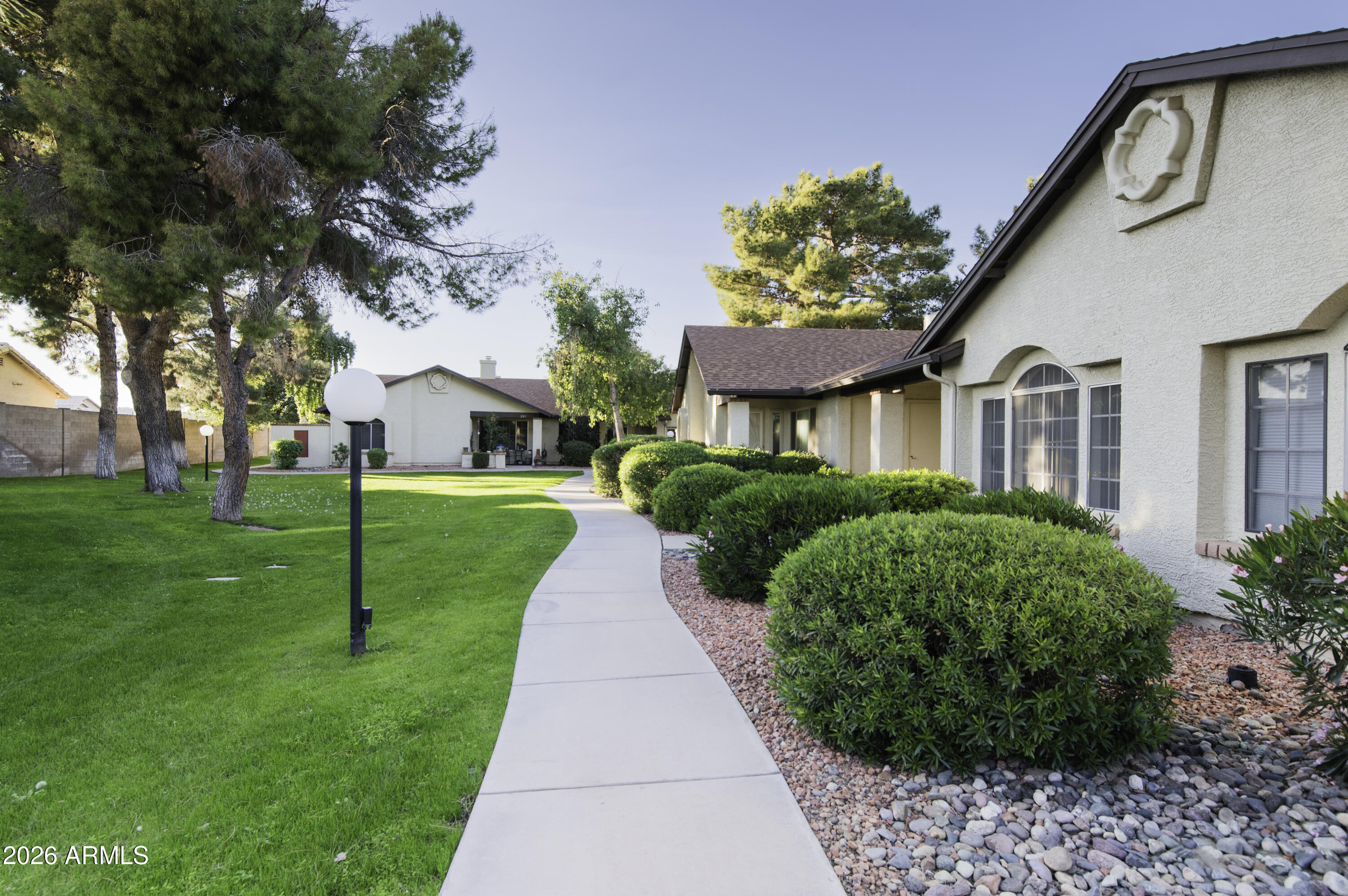 COUNTRY MEADOWS CONDOMINIUMS UNIT 3 AMD - Residential