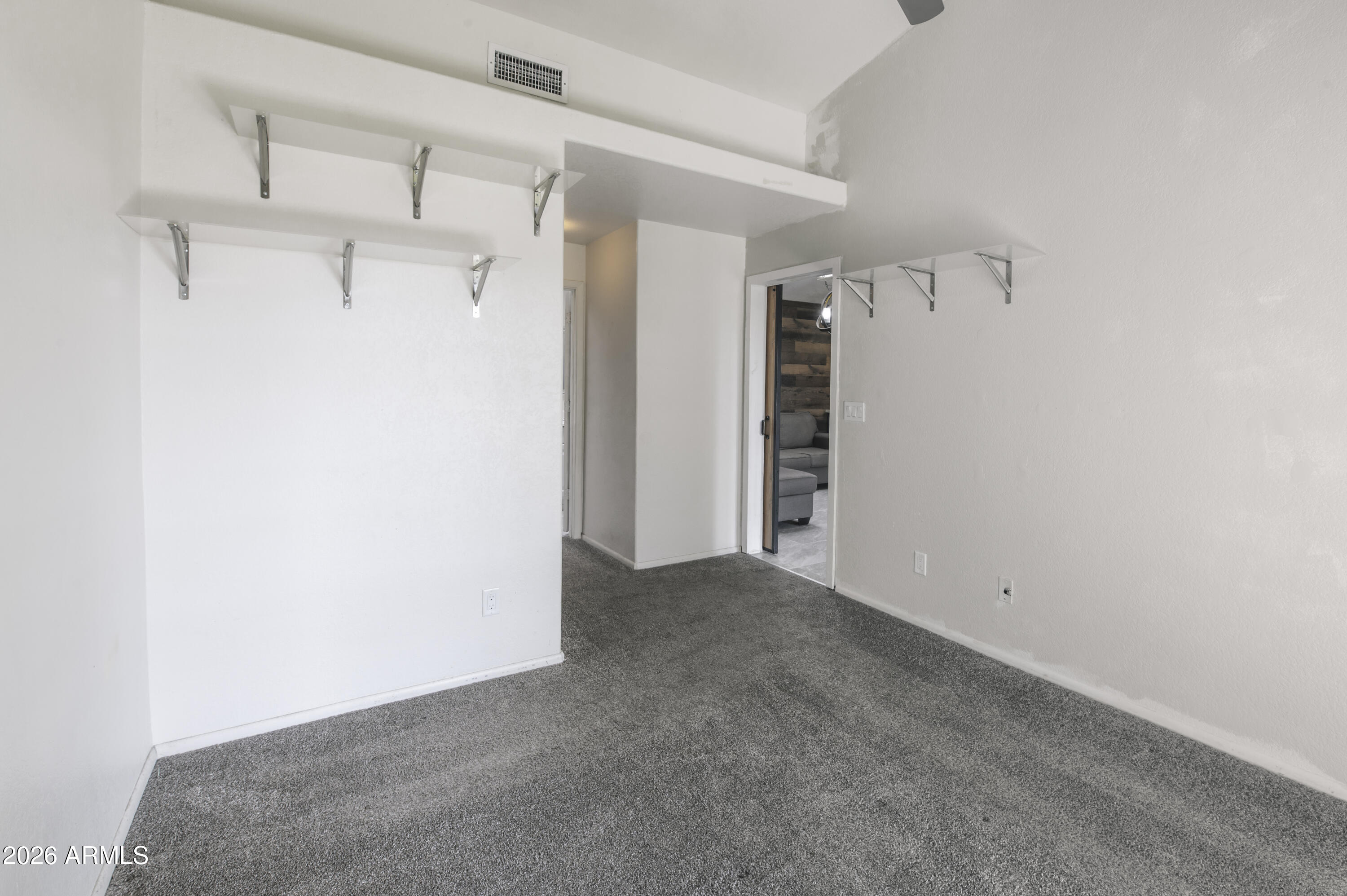 COUNTRY MEADOWS CONDOMINIUMS UNIT 3 AMD - Residential