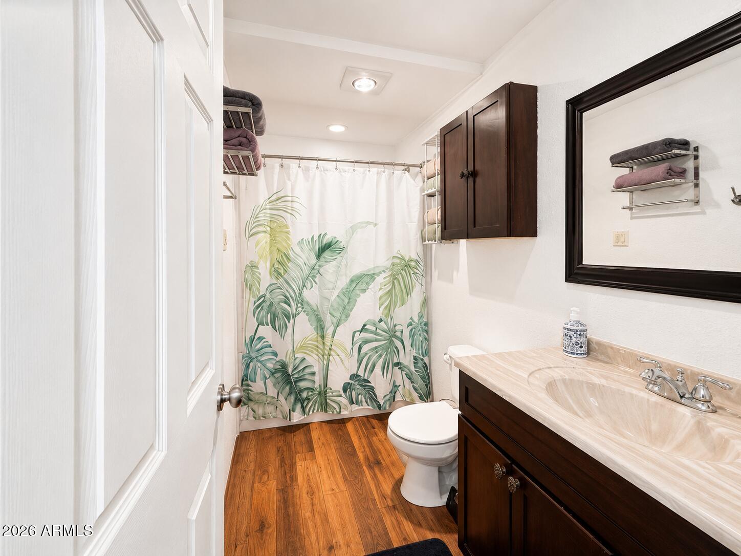 STRAWBERRY KNOLLS - Residential