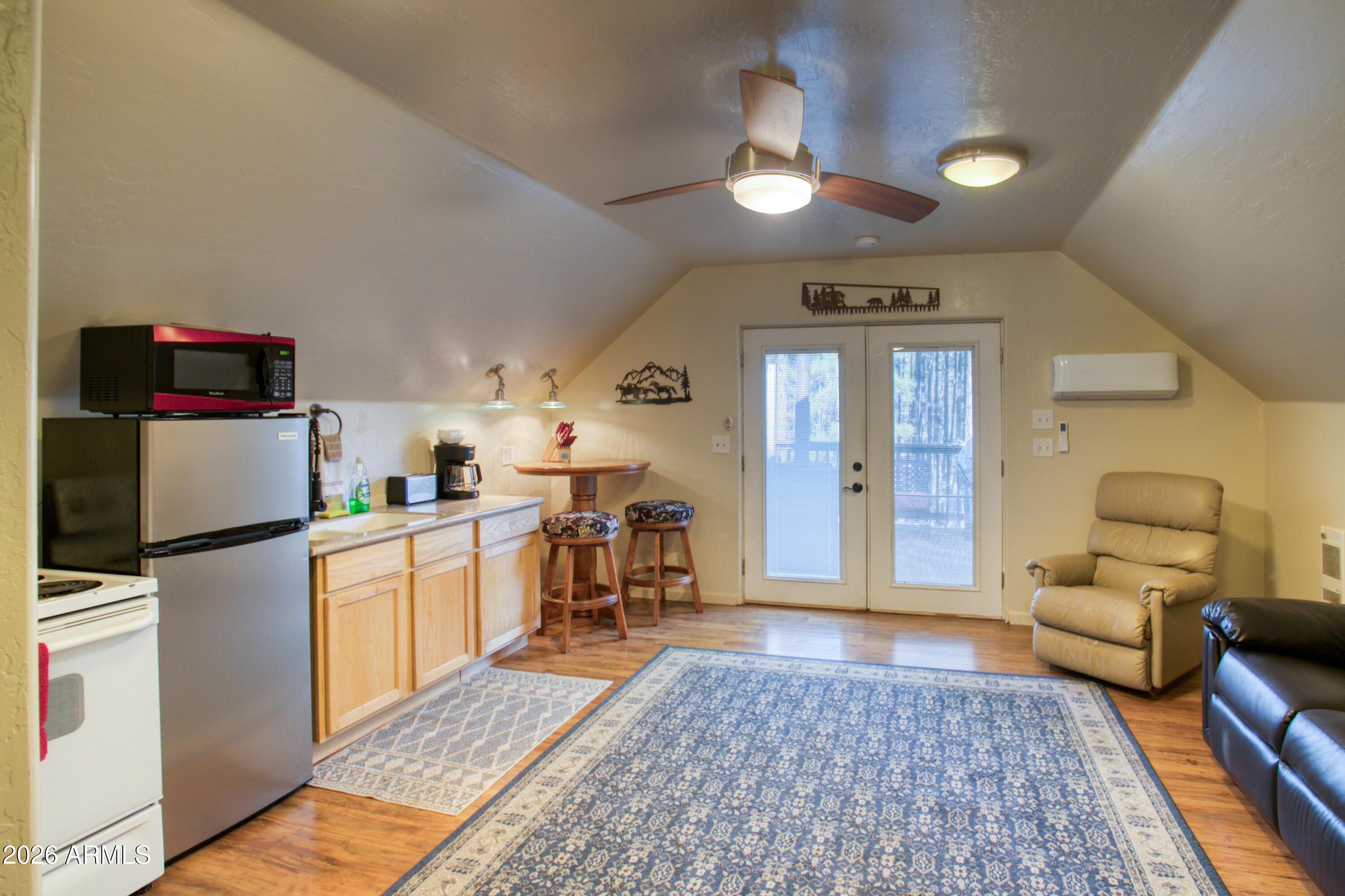 Lakeside Unsubdivided - Residential
