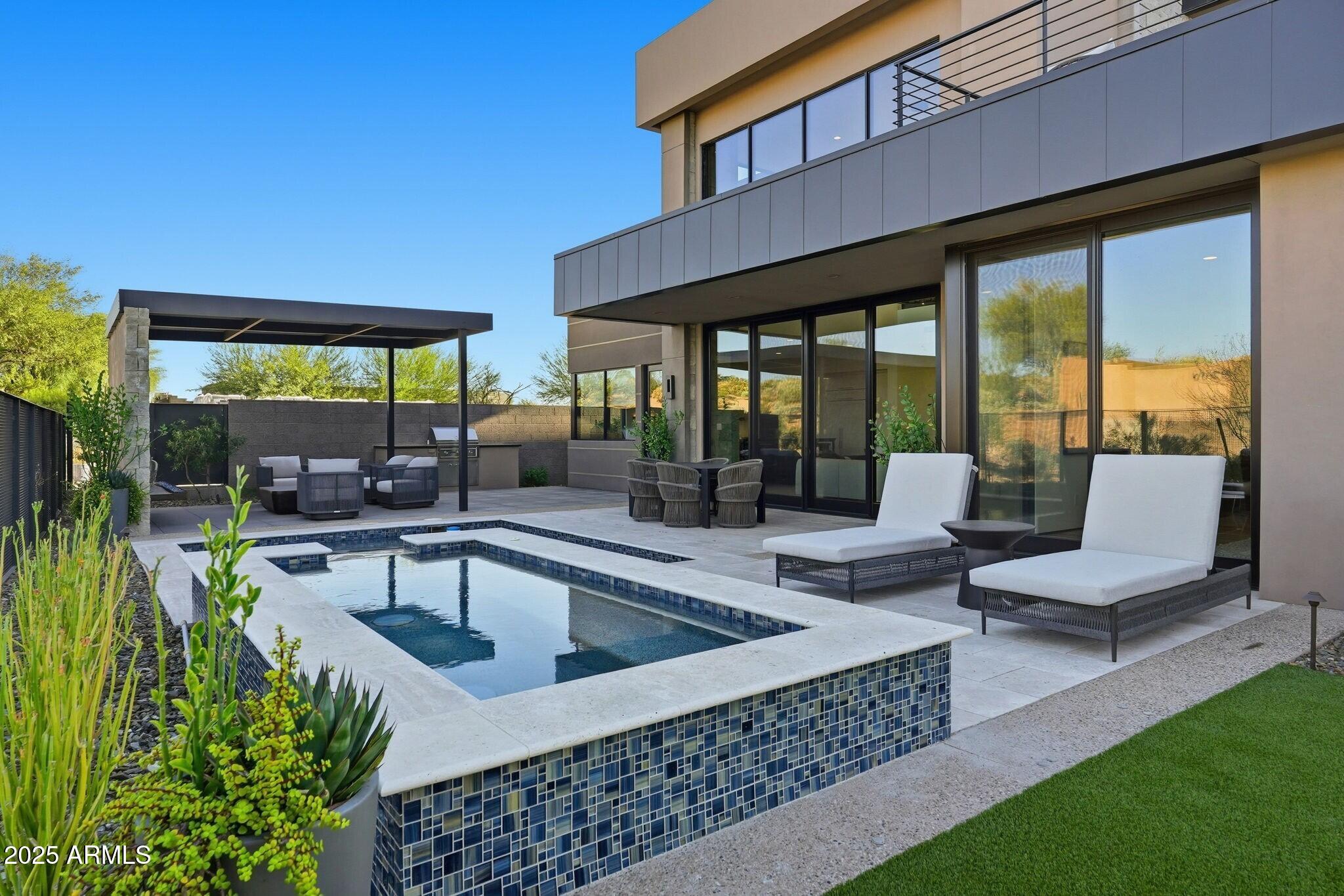 DESERT MOUNTAIN - Residential