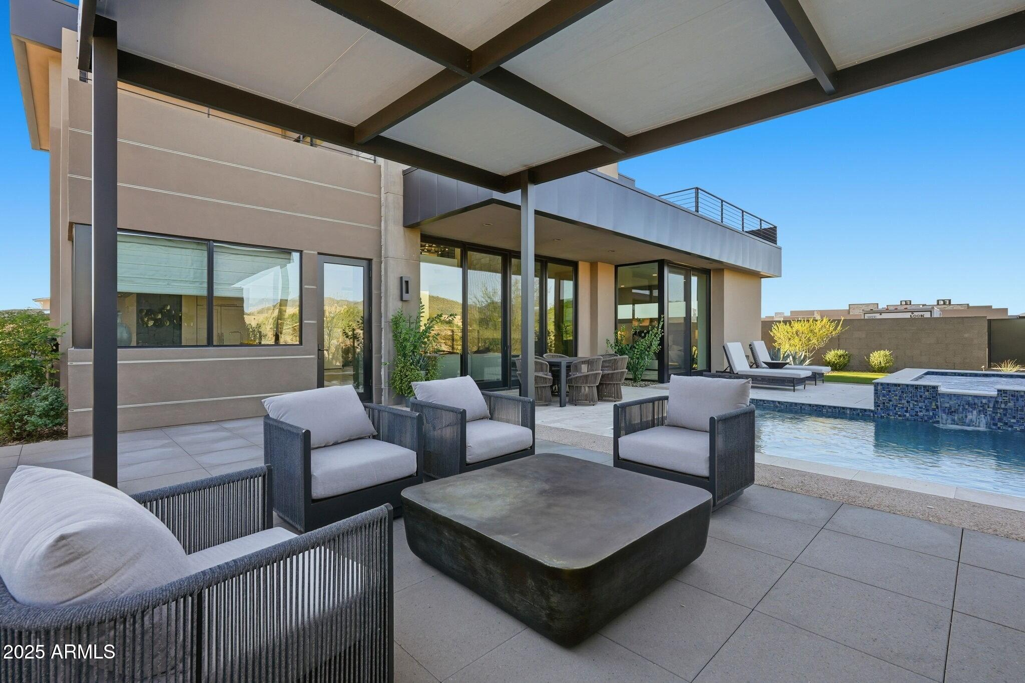 DESERT MOUNTAIN - Residential