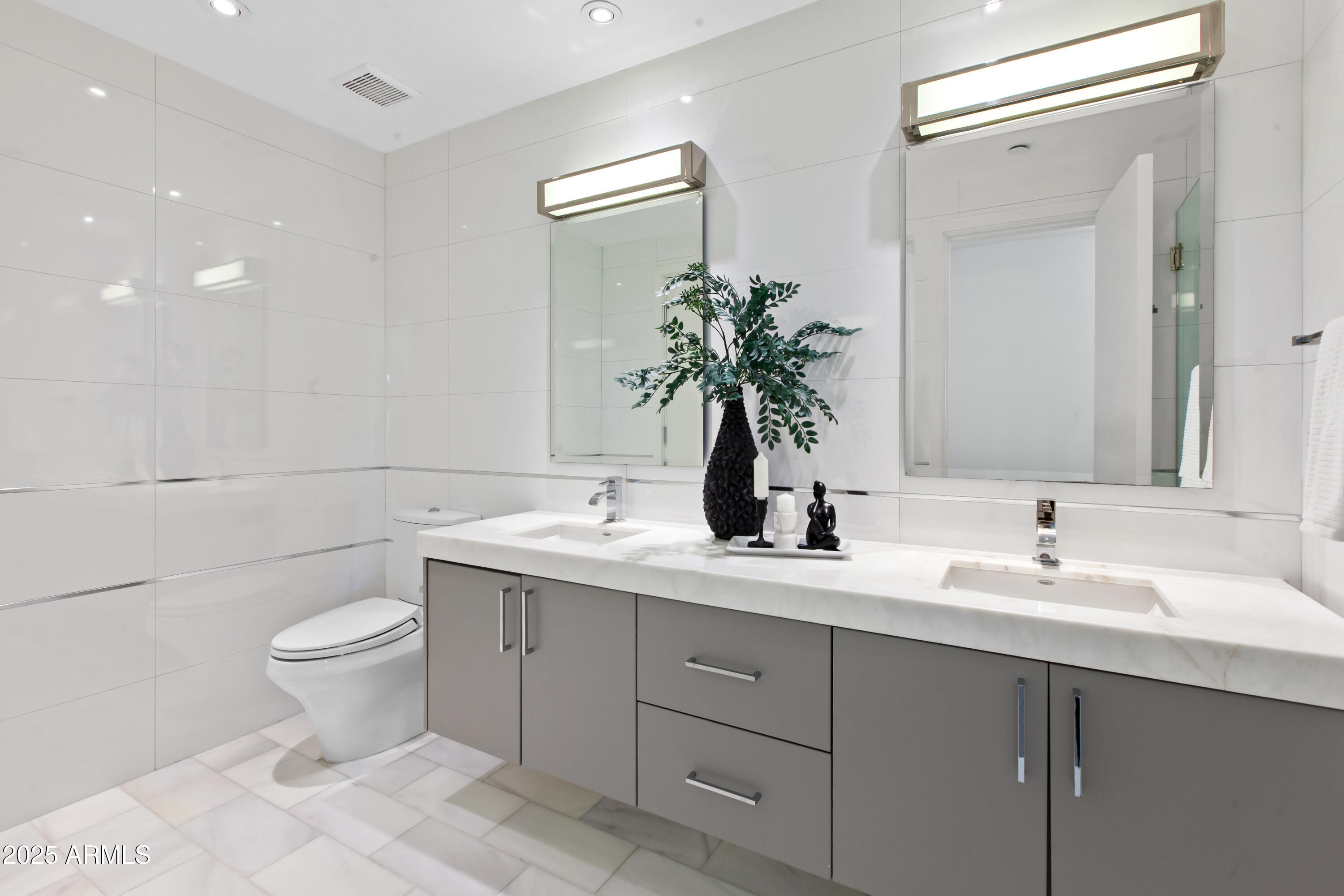 STONE CANYON EAST 2 - Residential