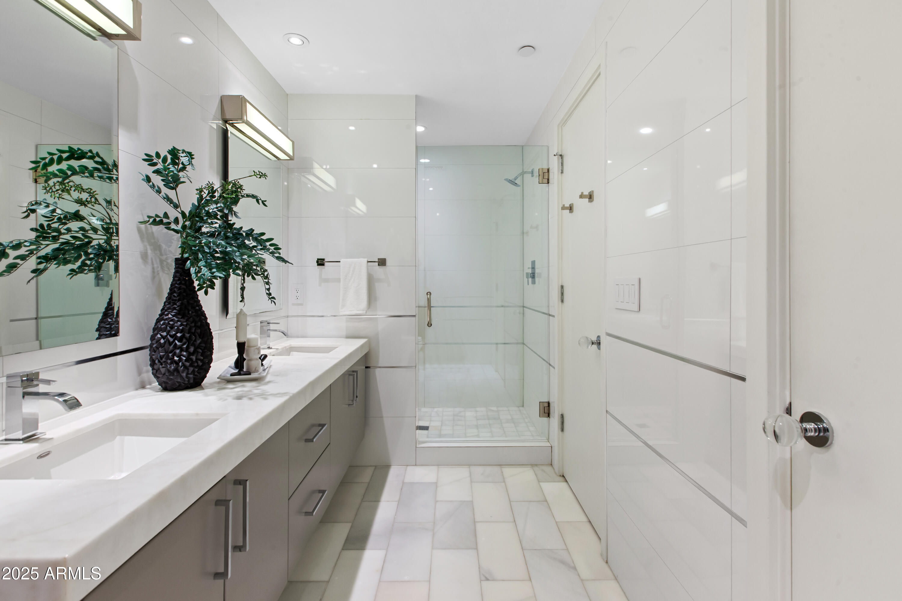 STONE CANYON EAST 2 - Residential