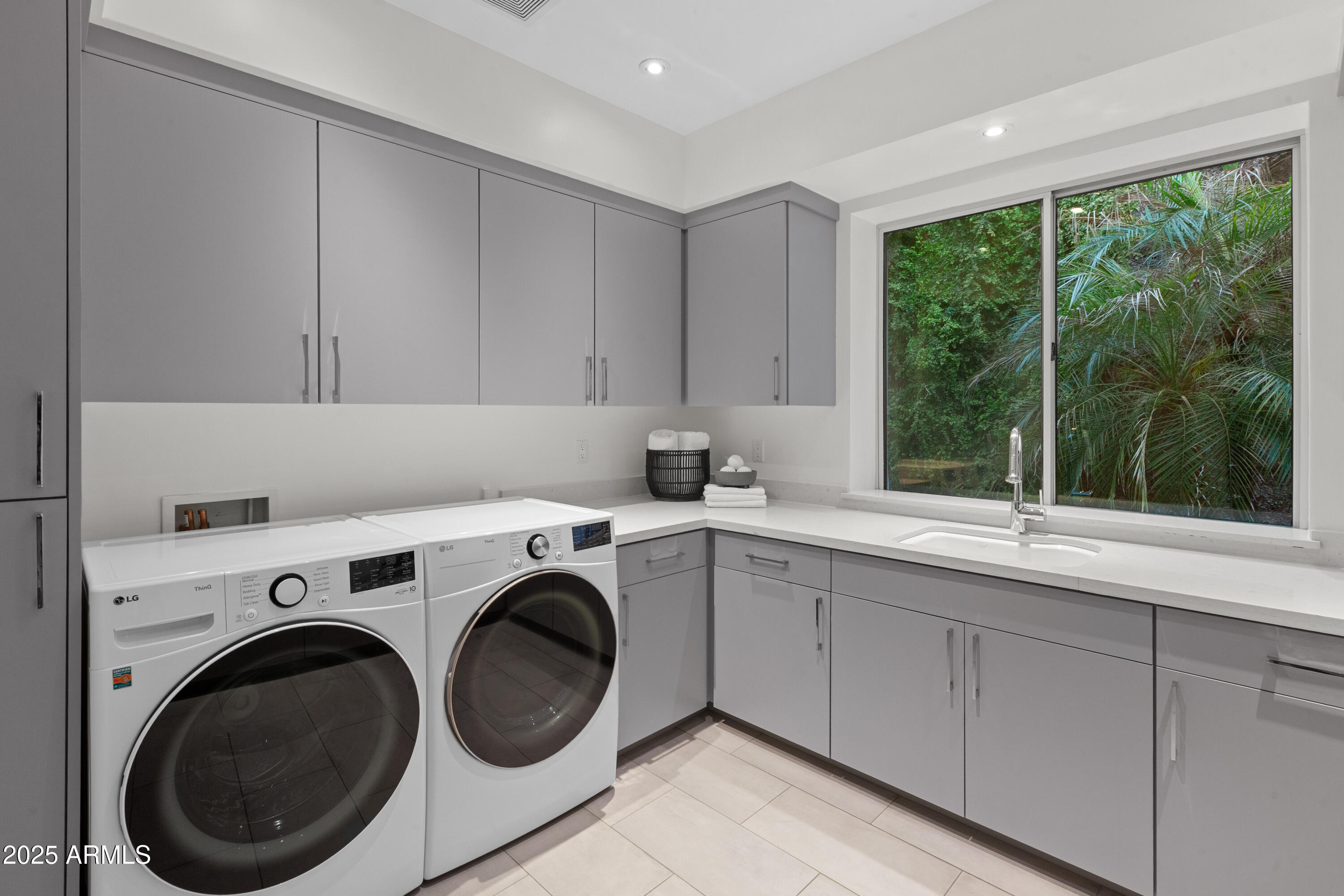 STONE CANYON EAST 2 - Residential