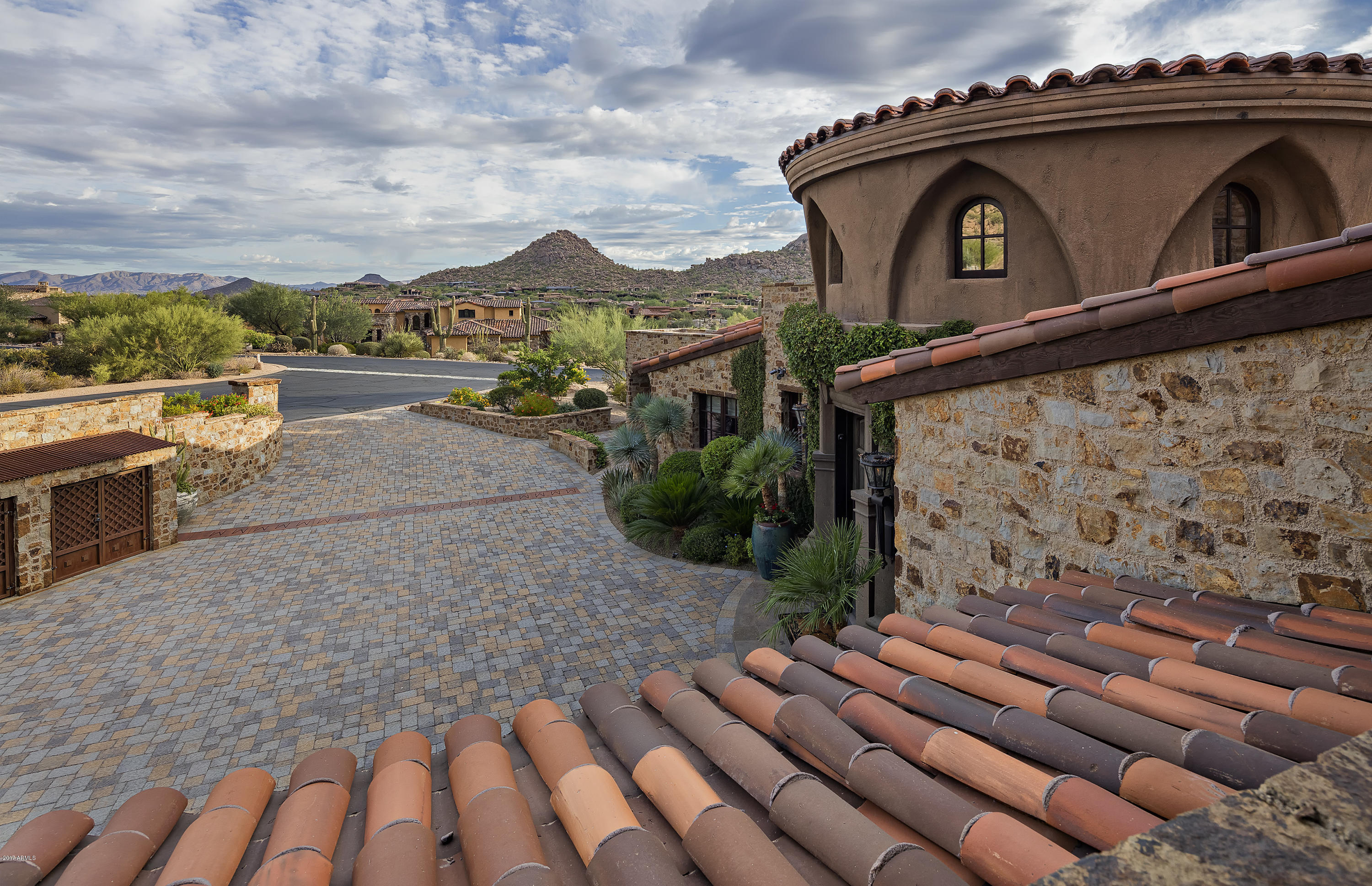 Estancia - Residential