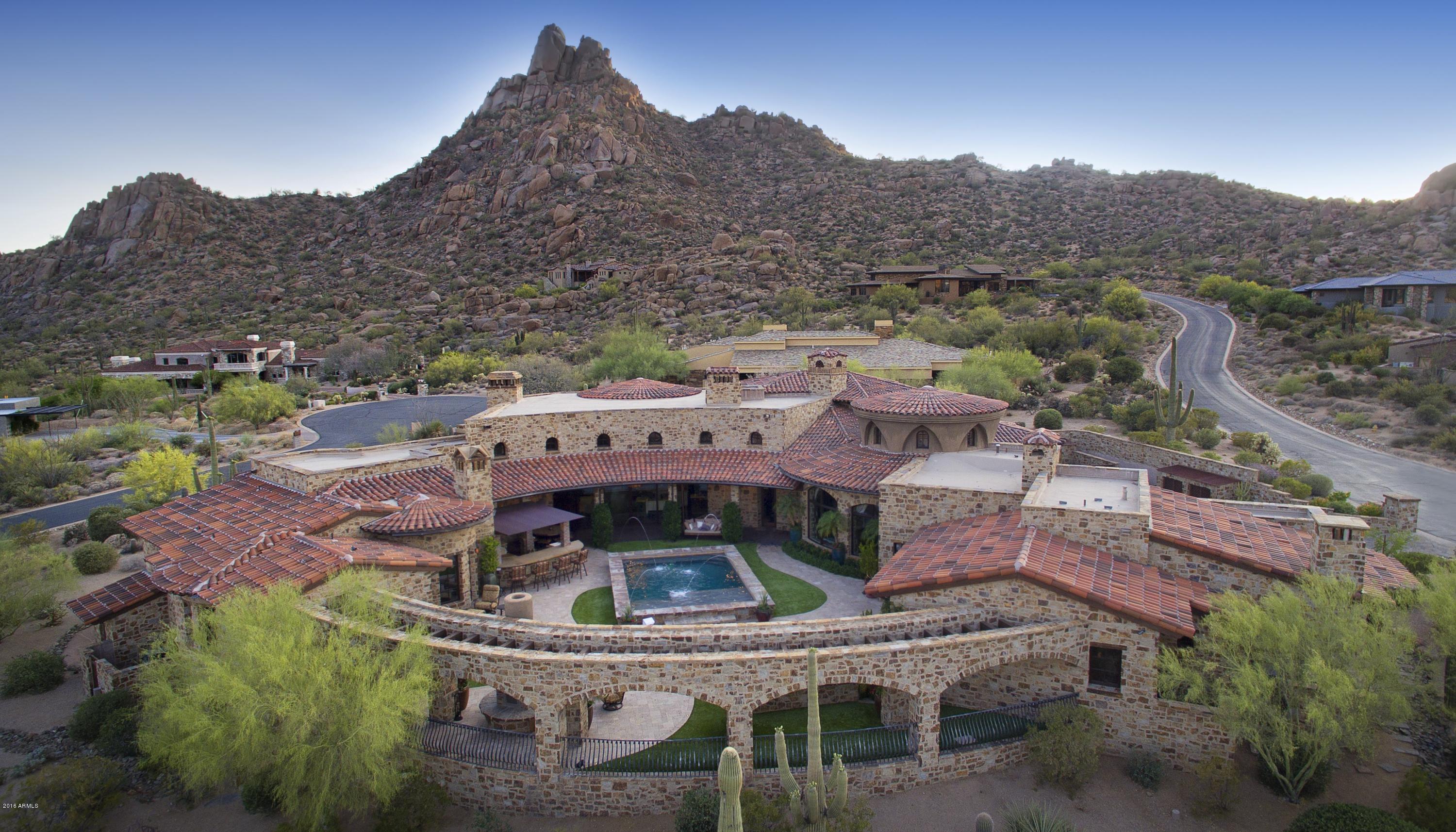 Estancia - Residential