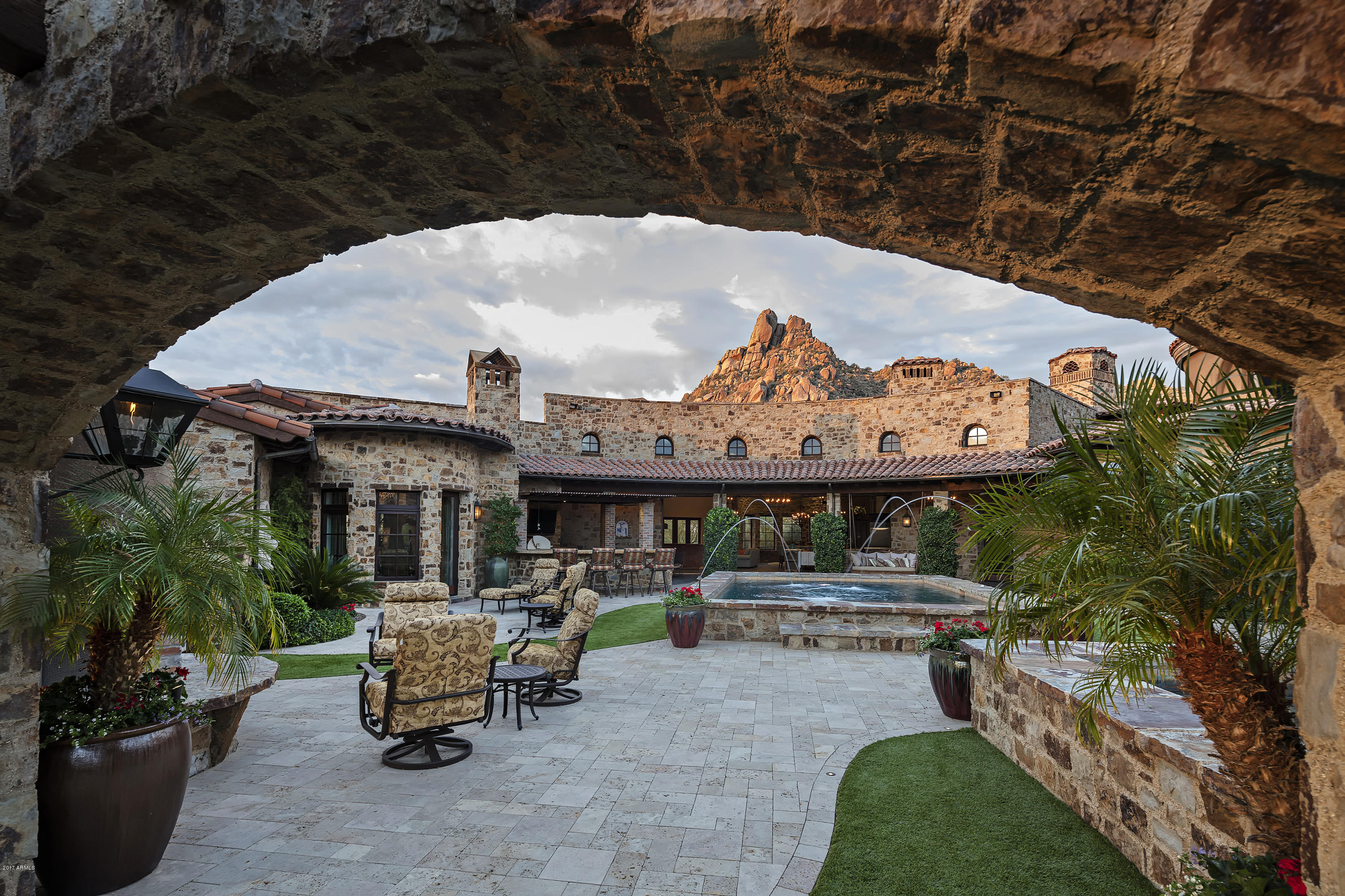 Estancia - Residential