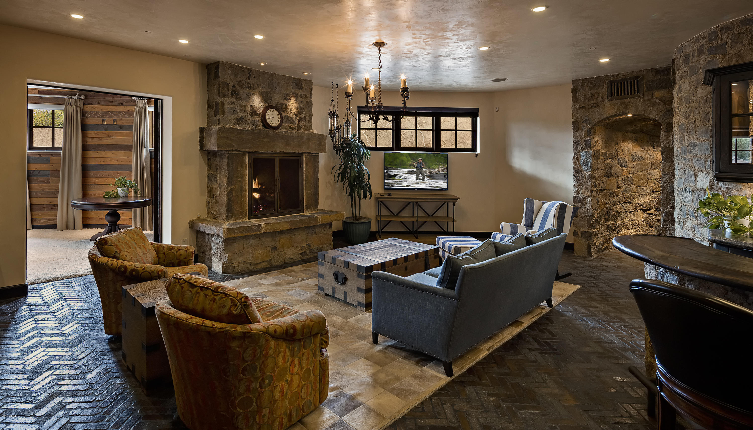 Estancia - Residential