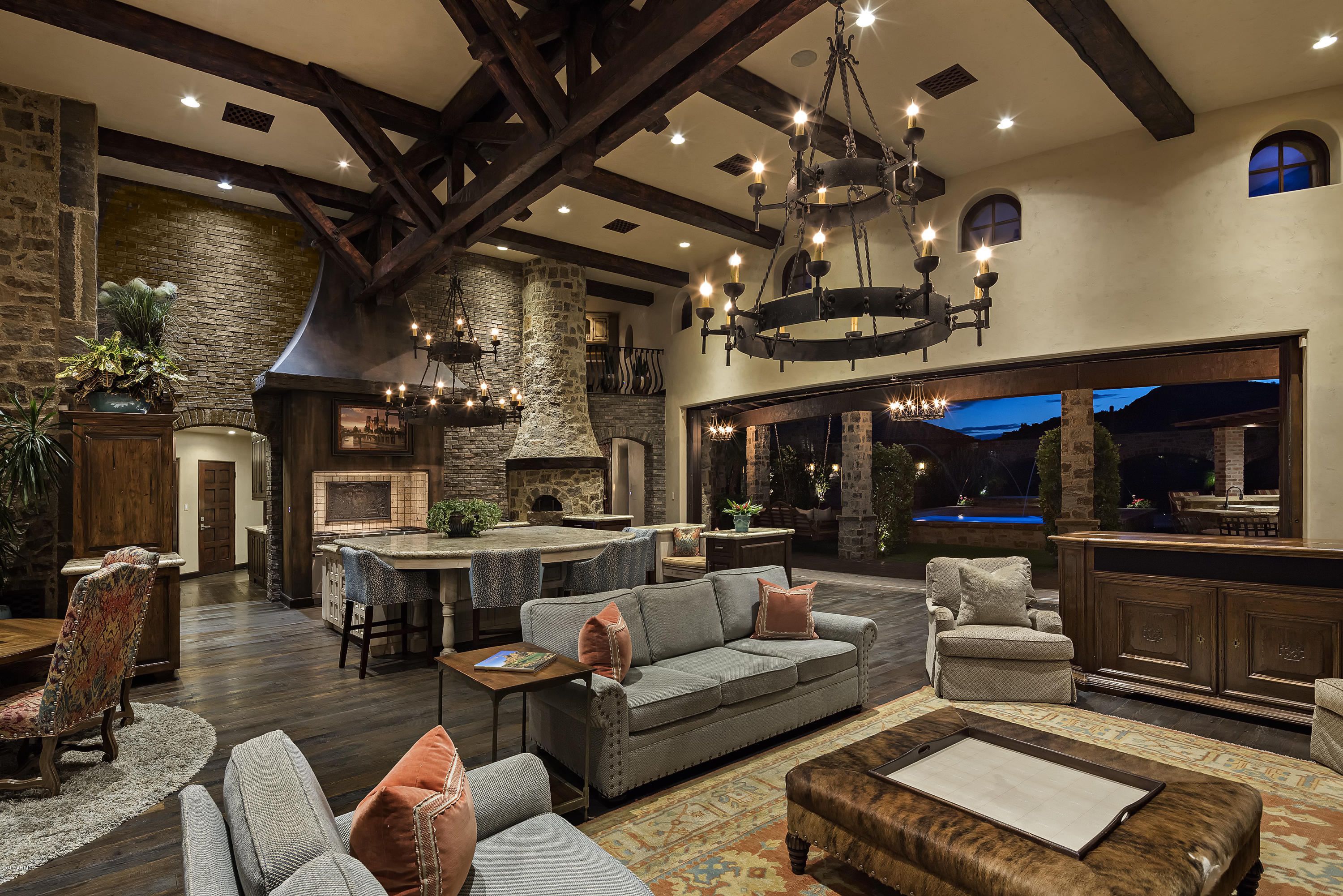 Estancia - Residential