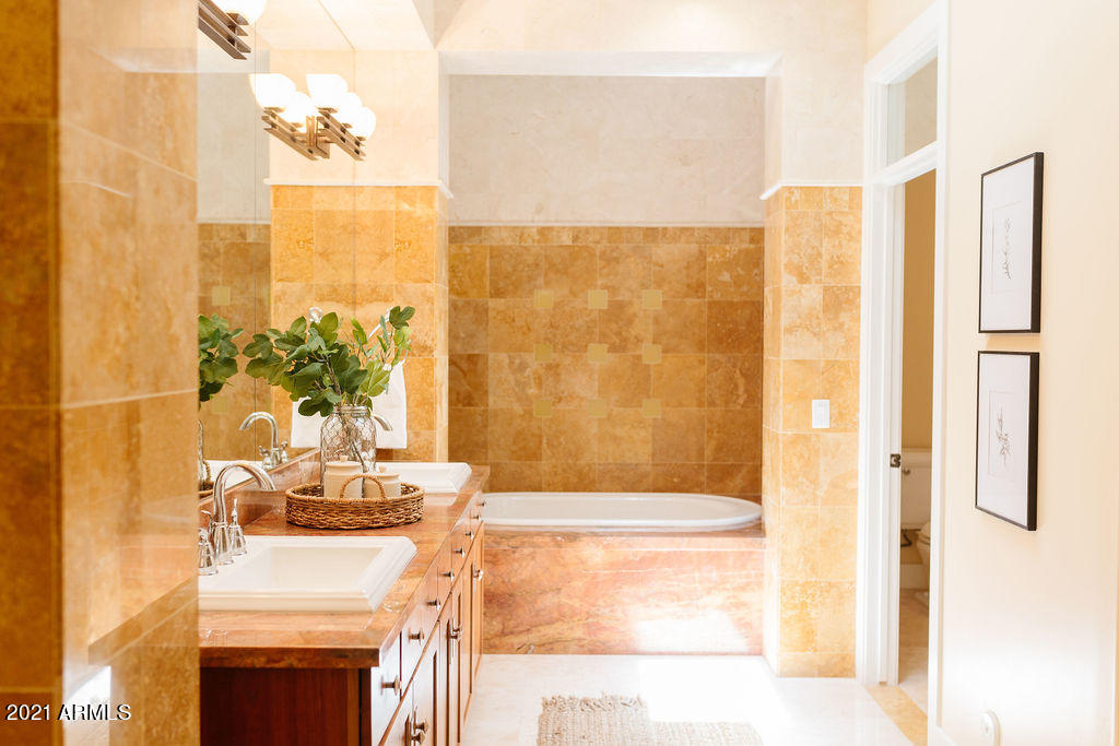 MOCKINGBIRD LANE ESTATES 4 - Residential