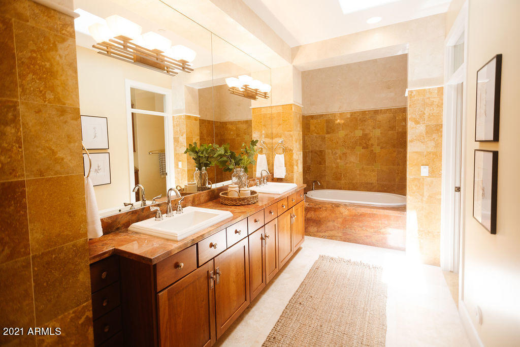 MOCKINGBIRD LANE ESTATES 4 - Residential