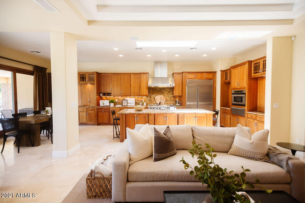 MOCKINGBIRD LANE ESTATES 4 - Residential
