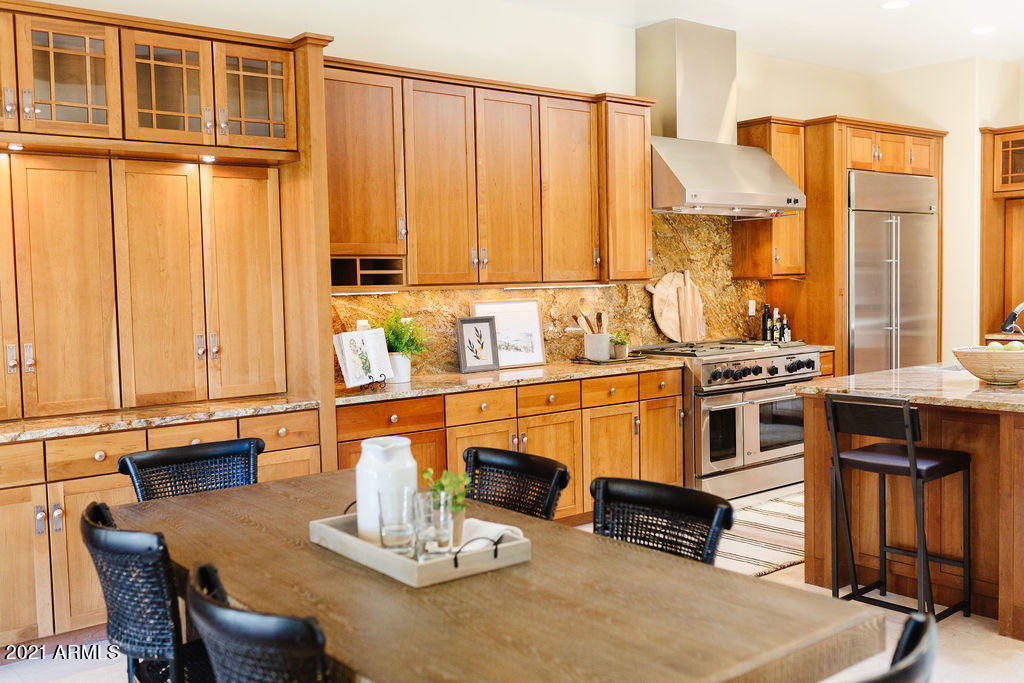 MOCKINGBIRD LANE ESTATES 4 - Residential