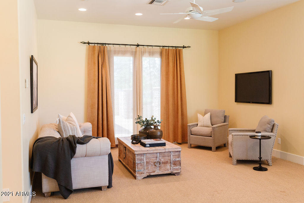 MOCKINGBIRD LANE ESTATES 4 - Residential