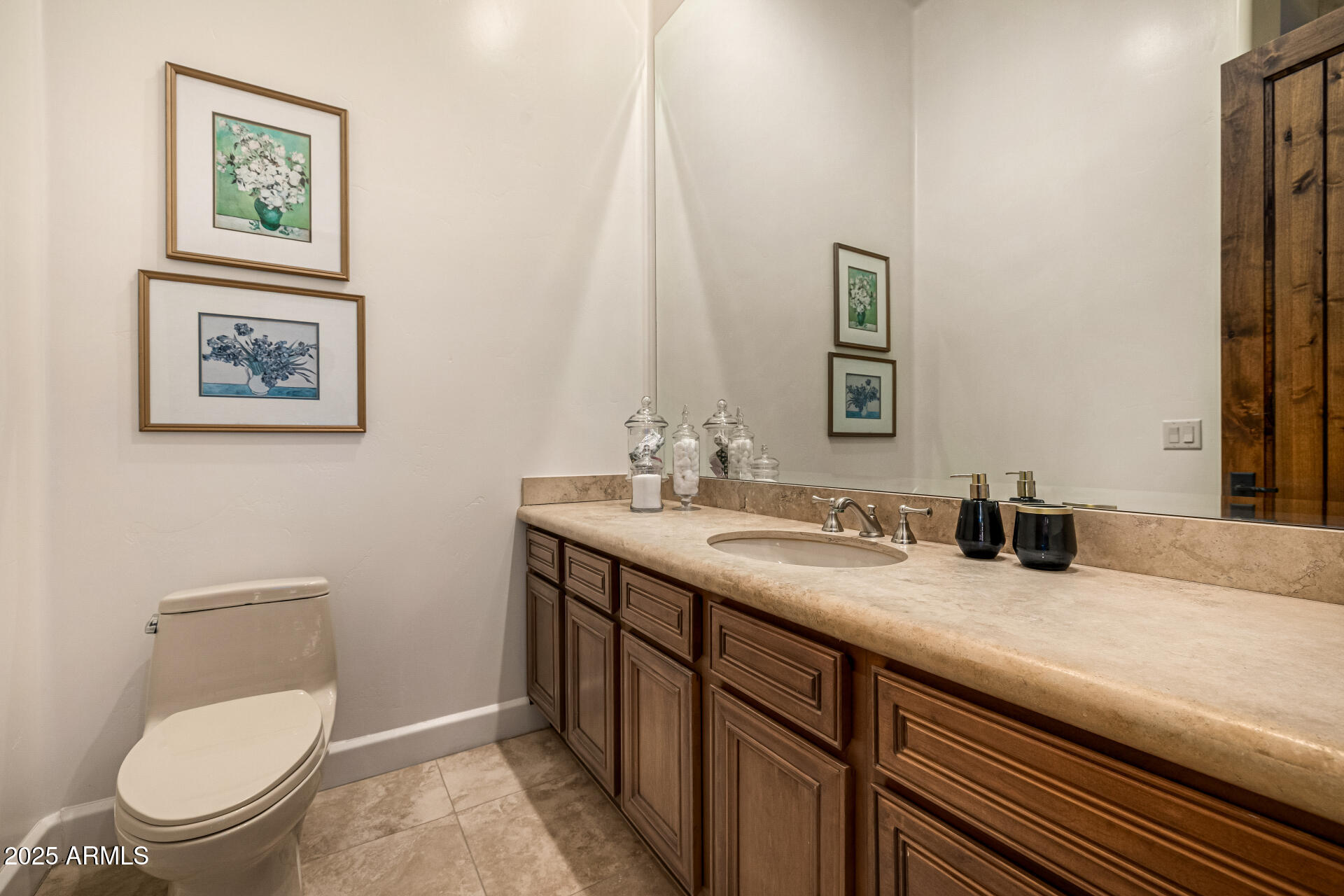 OAKWOOD HILLS SUBDIVISION RE-AMD LOT 1-33 TR A-D - Residential