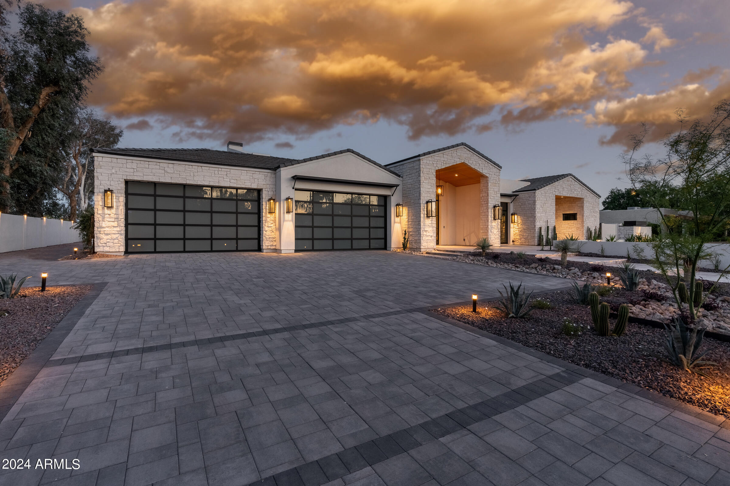 STONERIDGE ESTATES - Residential