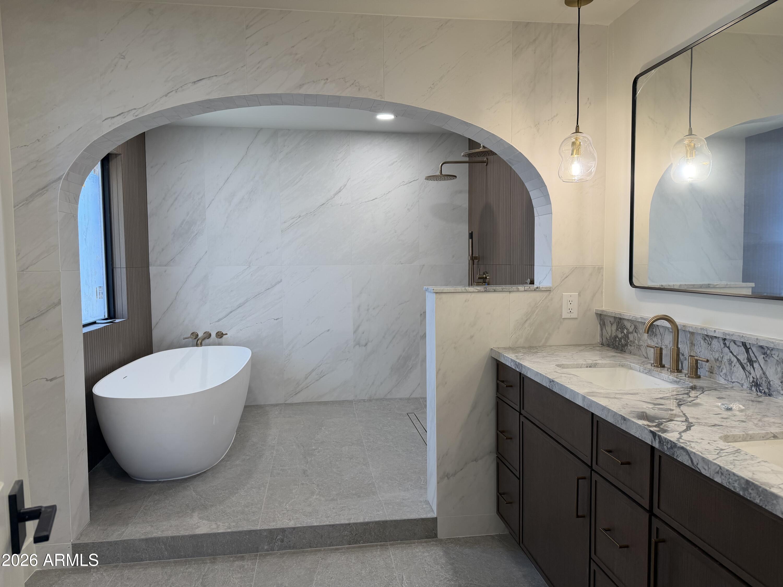 PARK SCOTTSDALE EIGHT - Residential