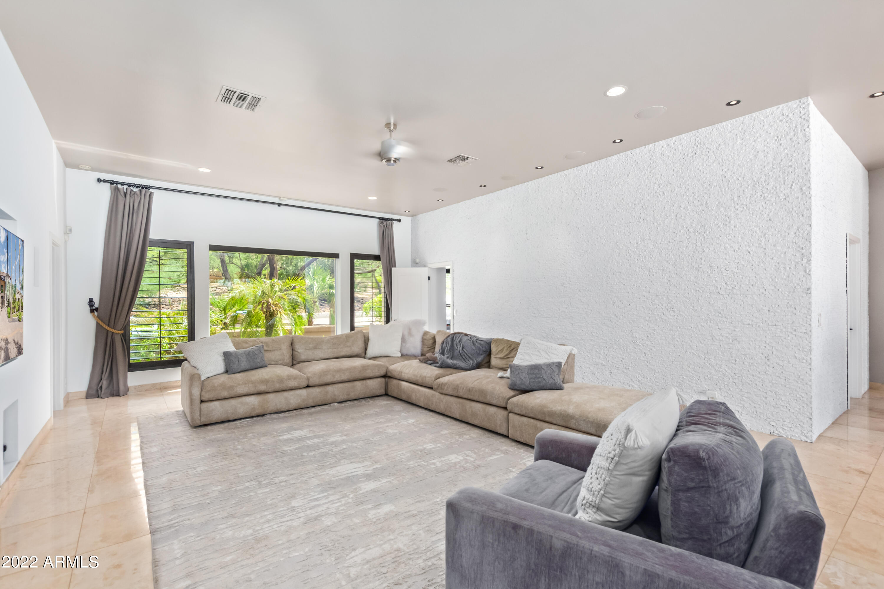 VISTA RICA - Residential