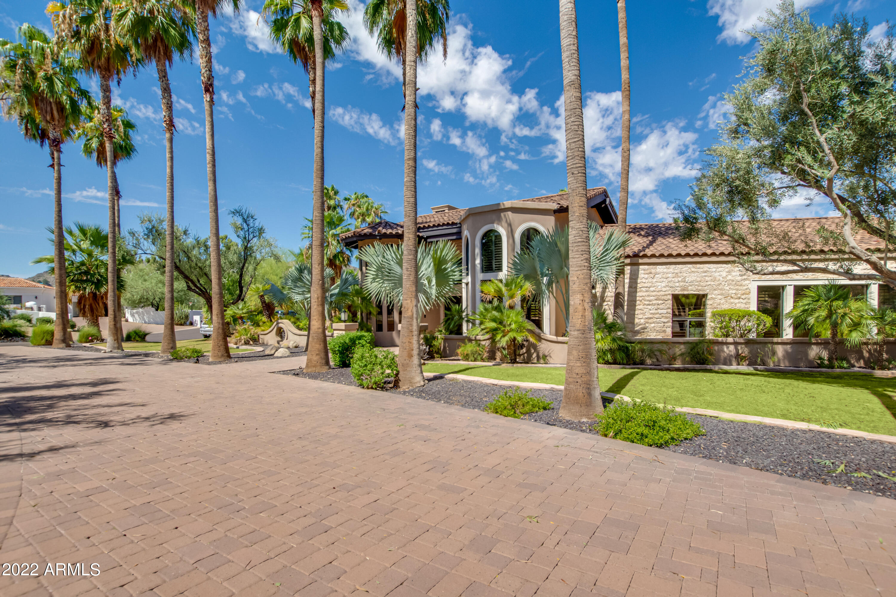 VISTA RICA - Residential
