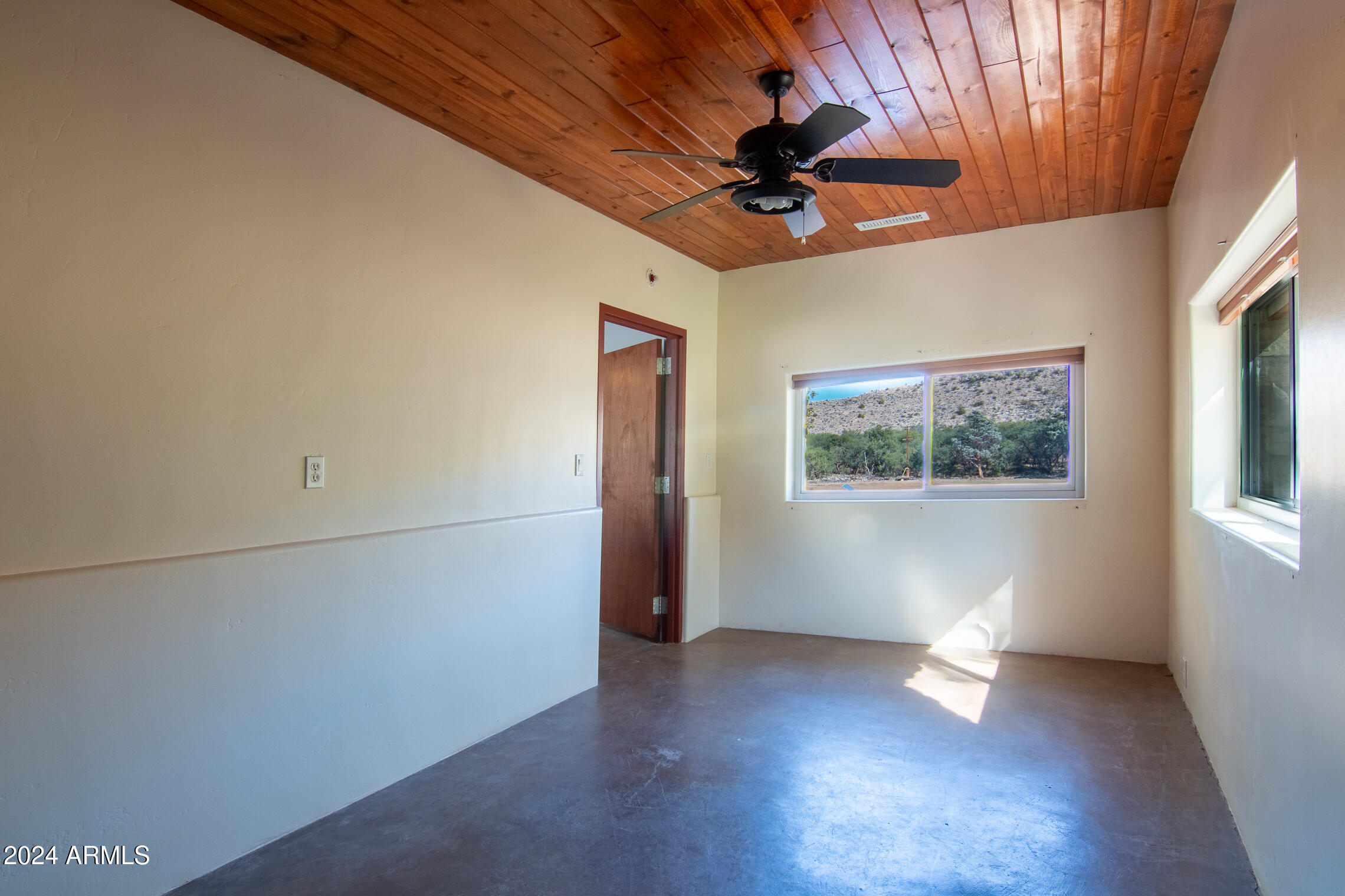 5 acres or more - Land