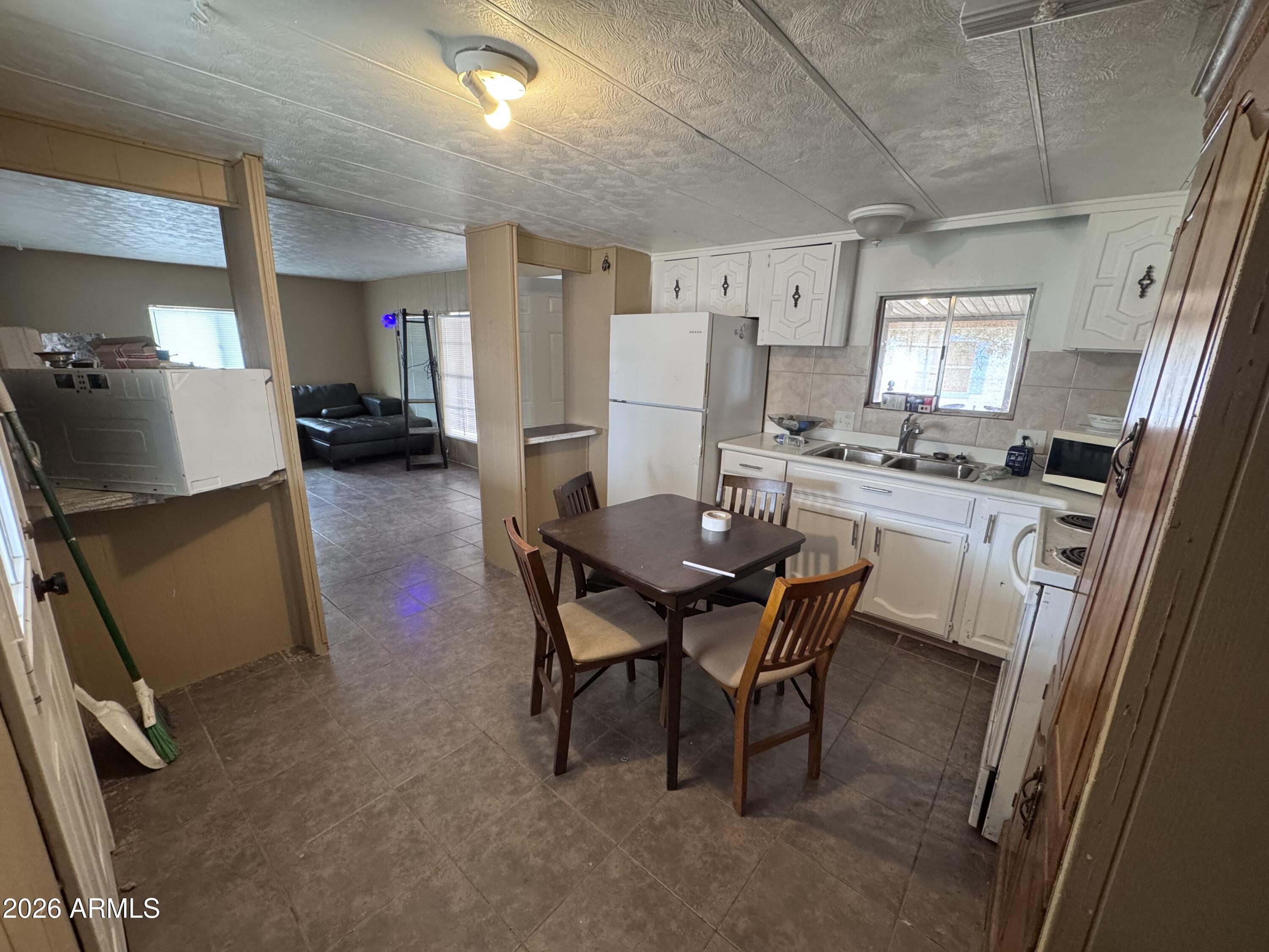LAKE PLEASANT MOBILE HOME ESTATES - Residential