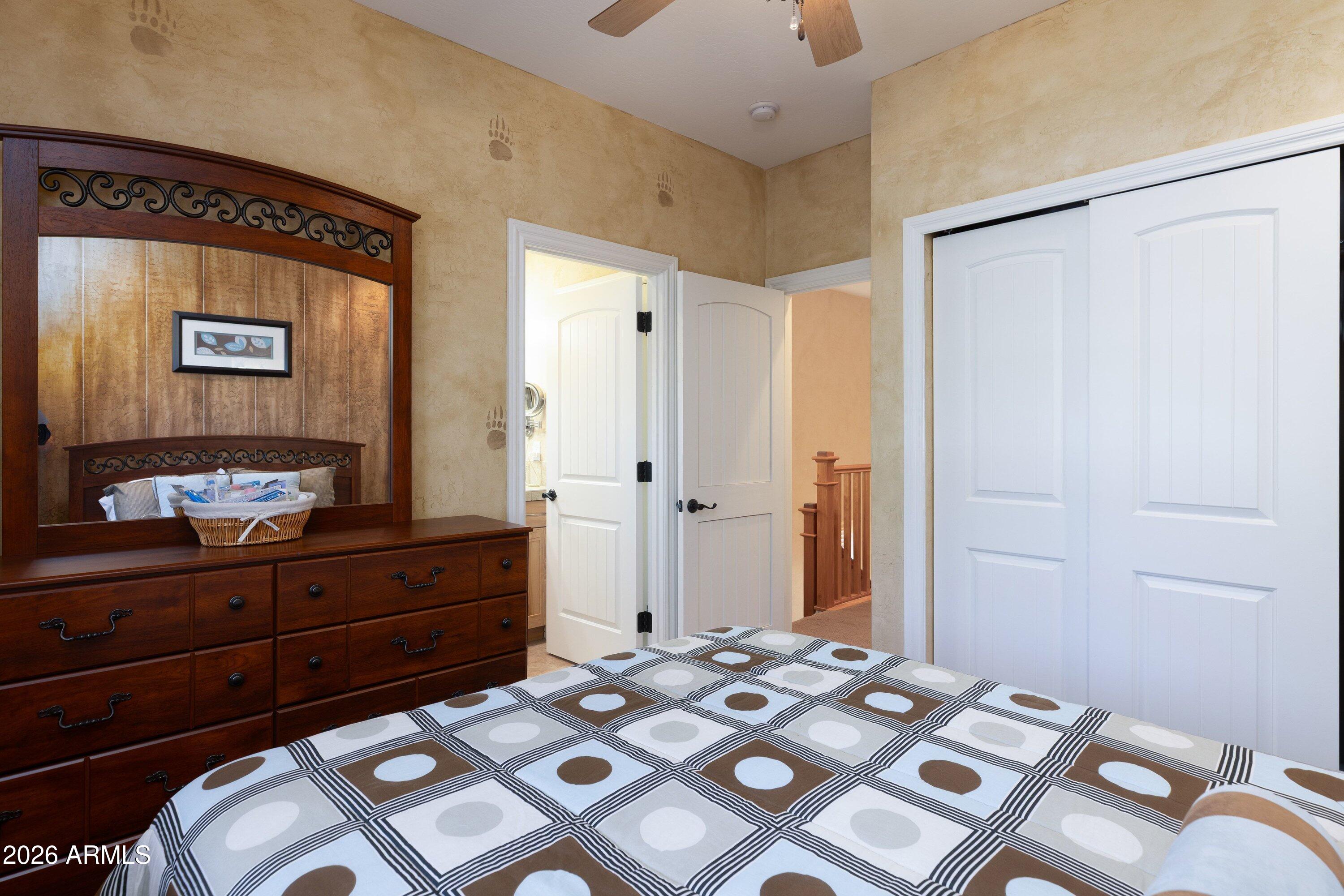 PINE CREEK - Residential