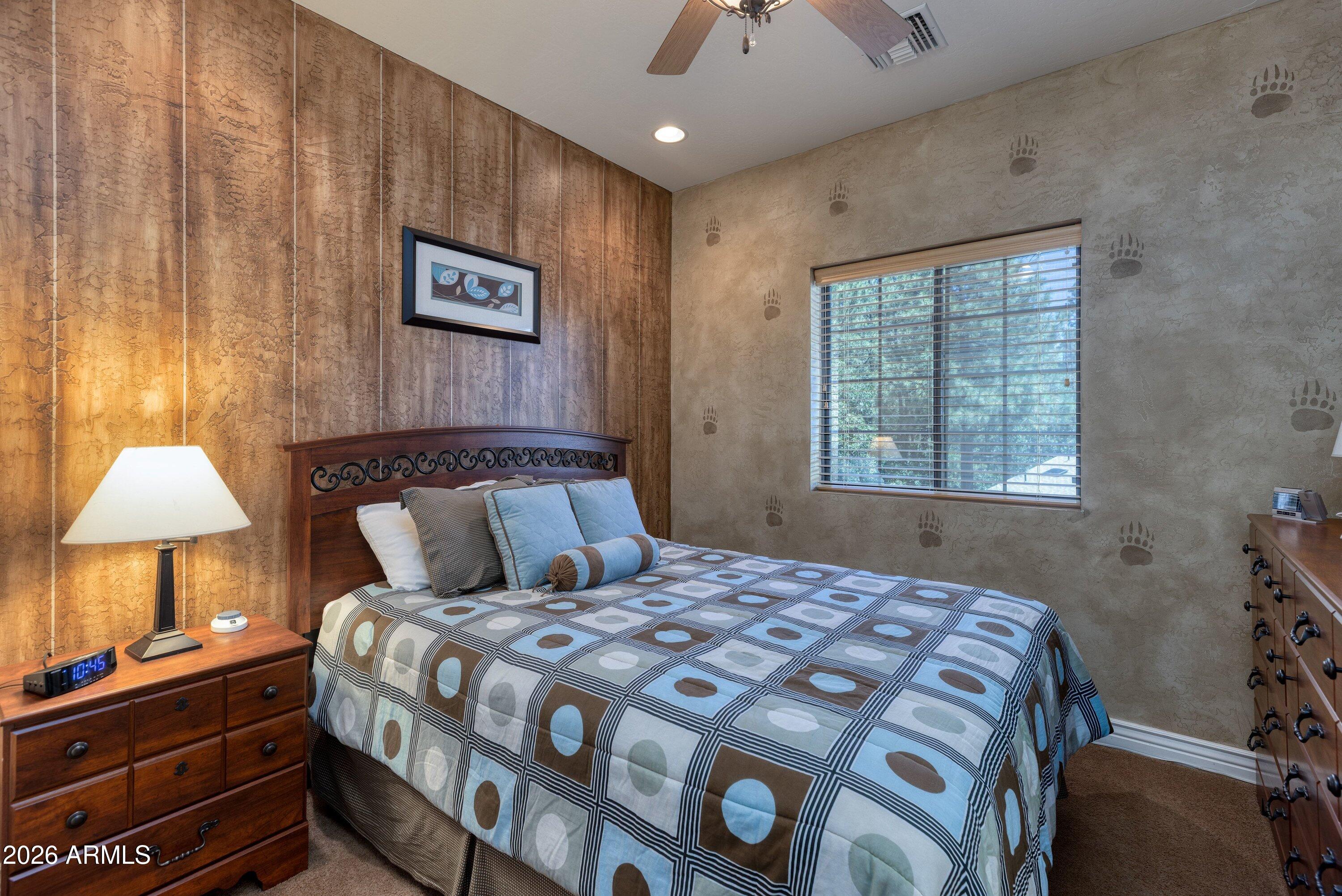 PINE CREEK - Residential