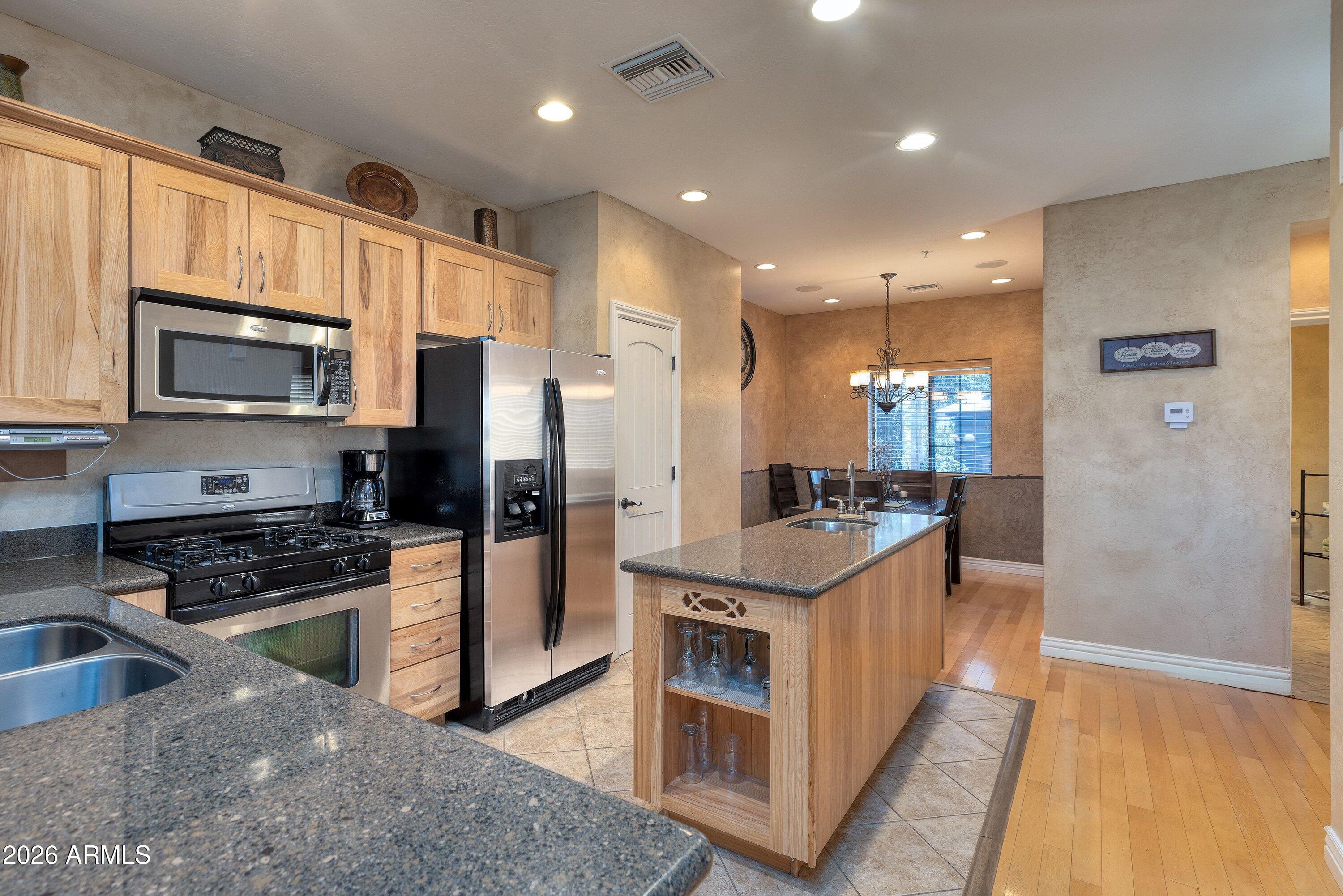 PINE CREEK - Residential