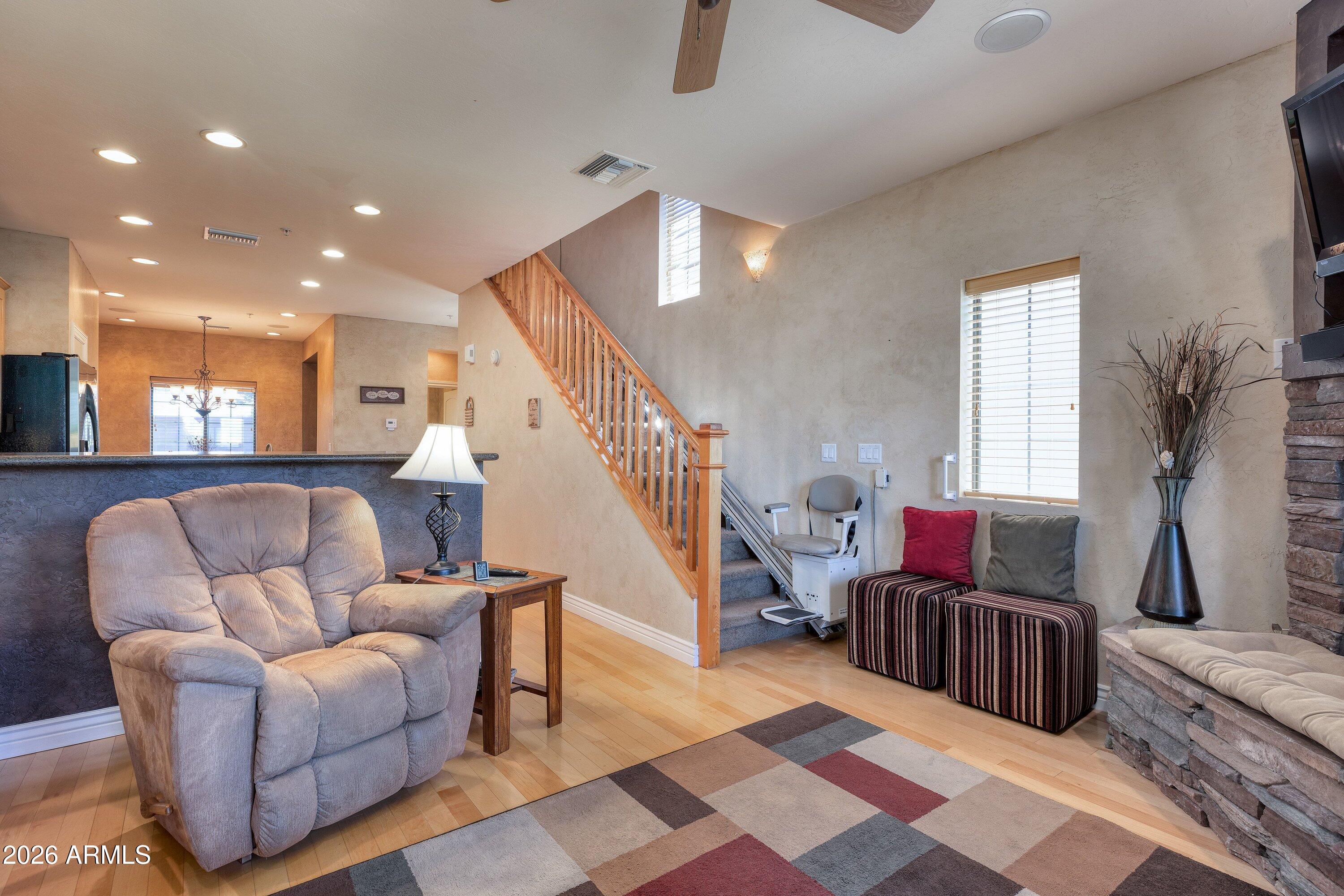 PINE CREEK - Residential