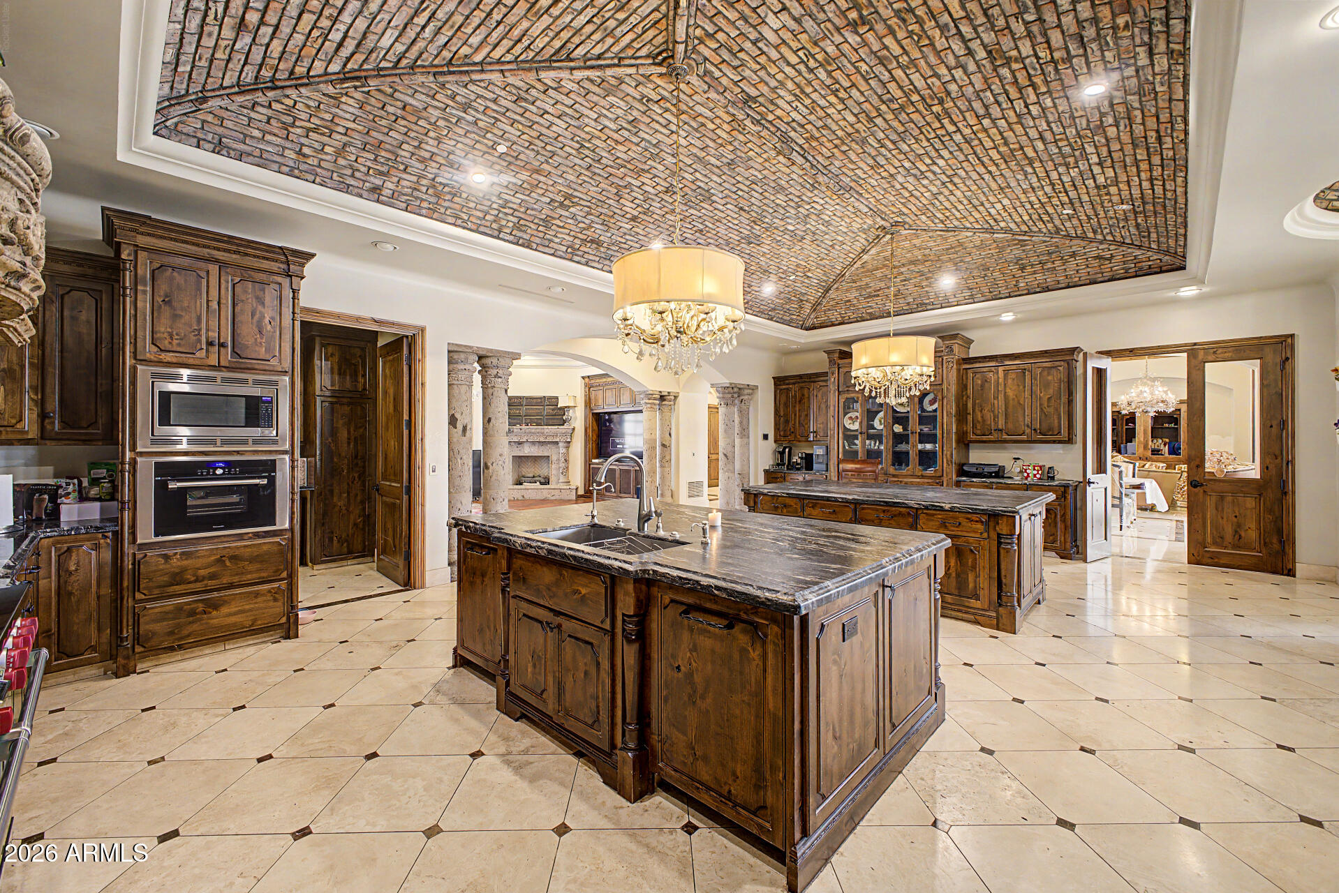 EL CHORRO ESTATES - Residential
