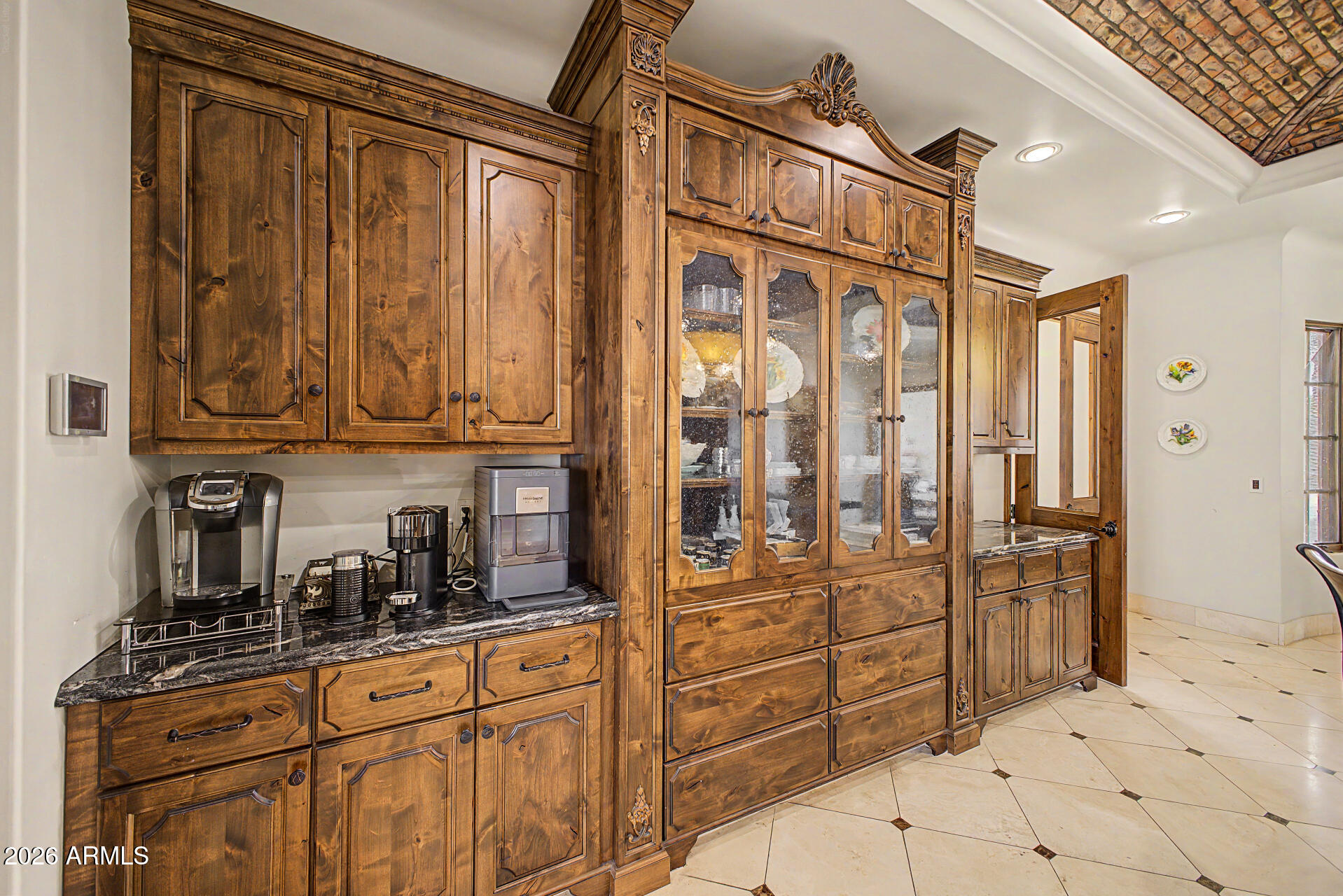 EL CHORRO ESTATES - Residential