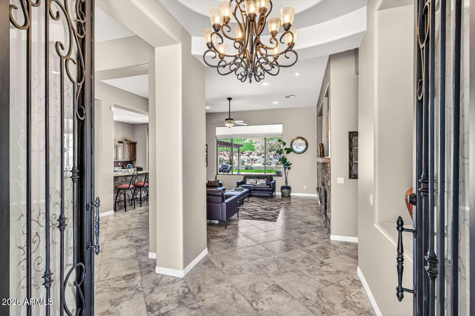 COM @ THE S-COR OF SEC 33-1N-9E TH N-1099.62 TH W- - Residential