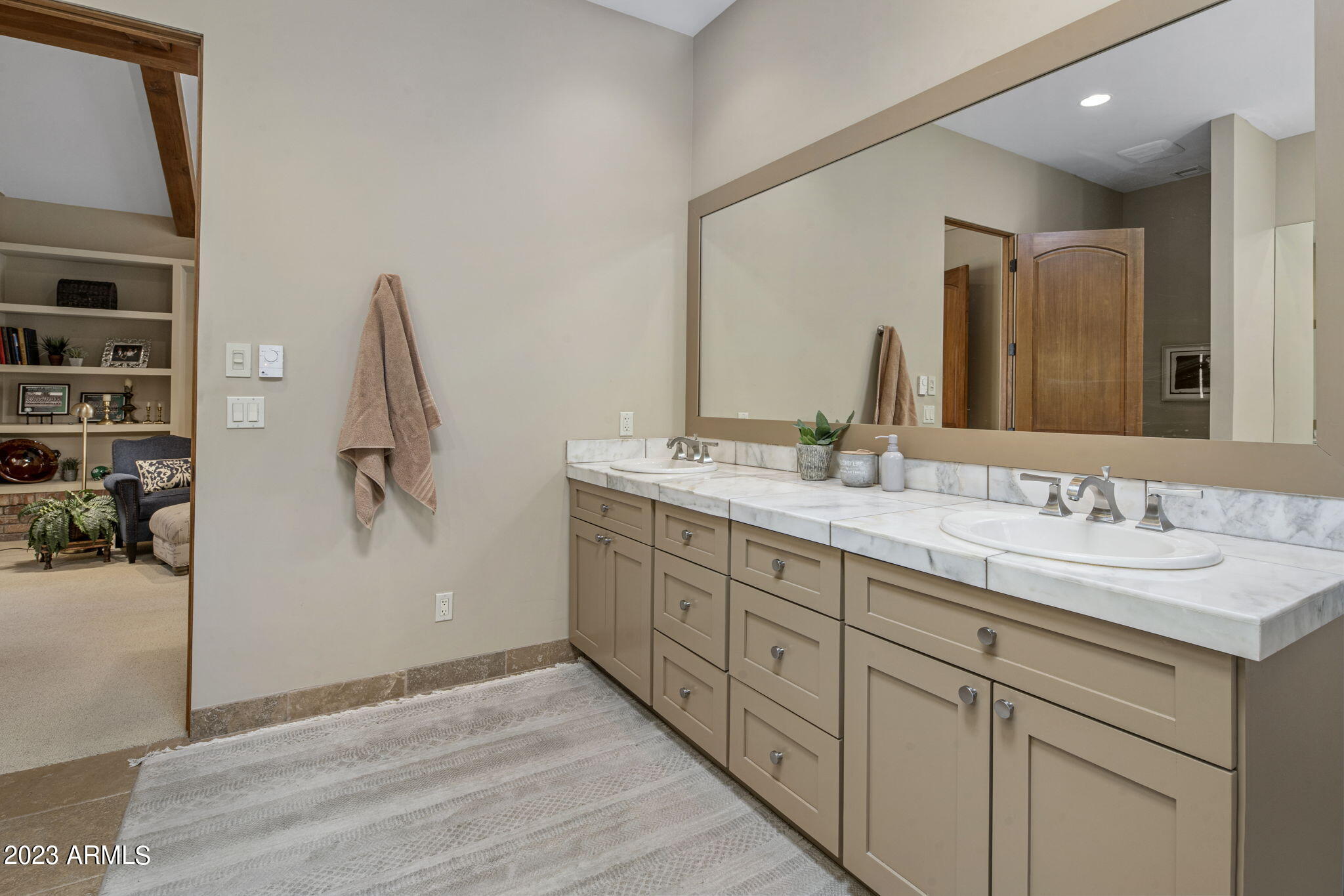 COLONIA MIRAMONTE 3 - Residential