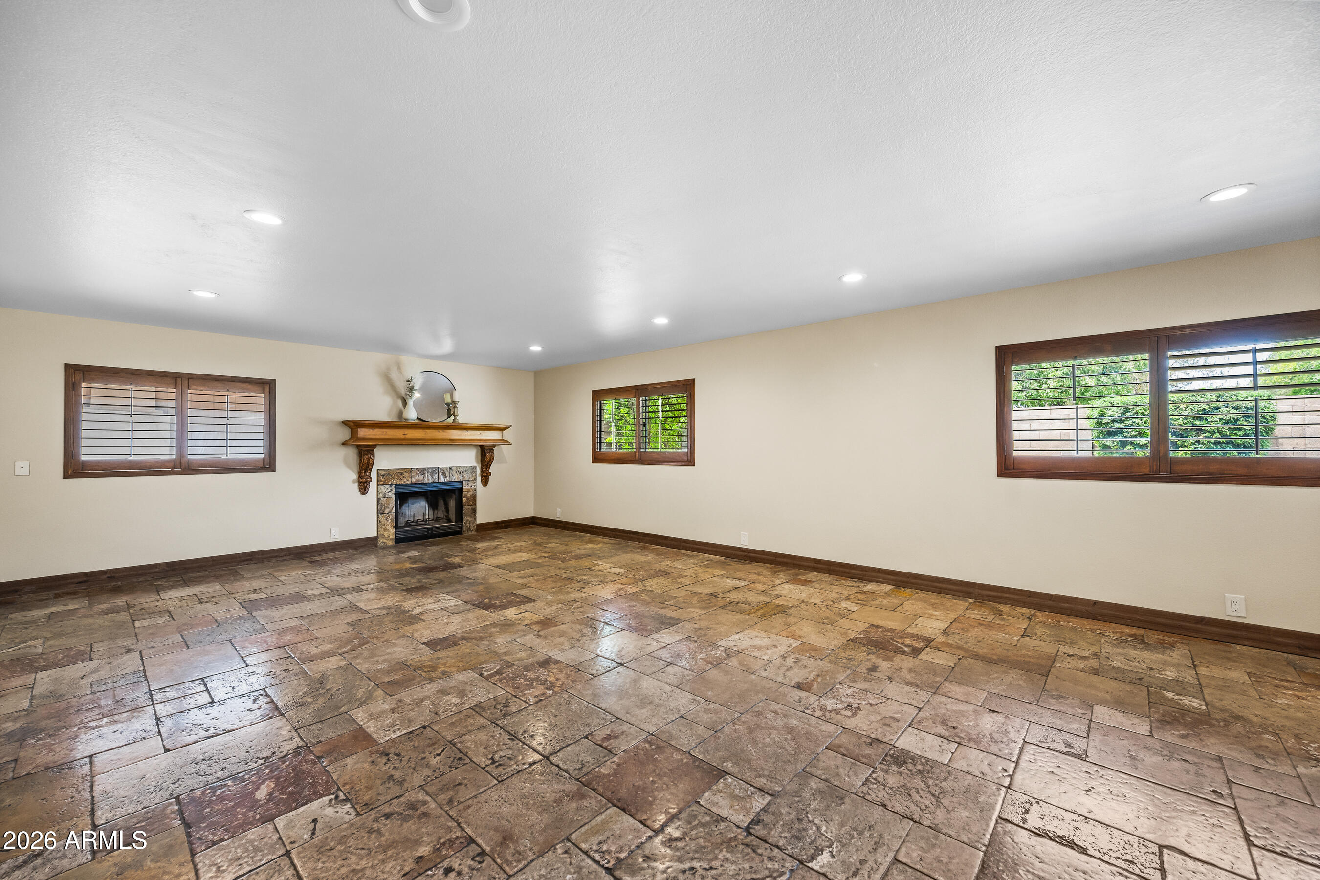 SPRING MEADOWS COMMONS LOT 1-92 TR A-C - Residential