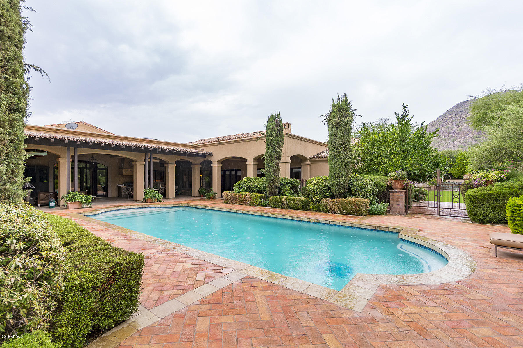 CAMELBACK LANDS - Residential
