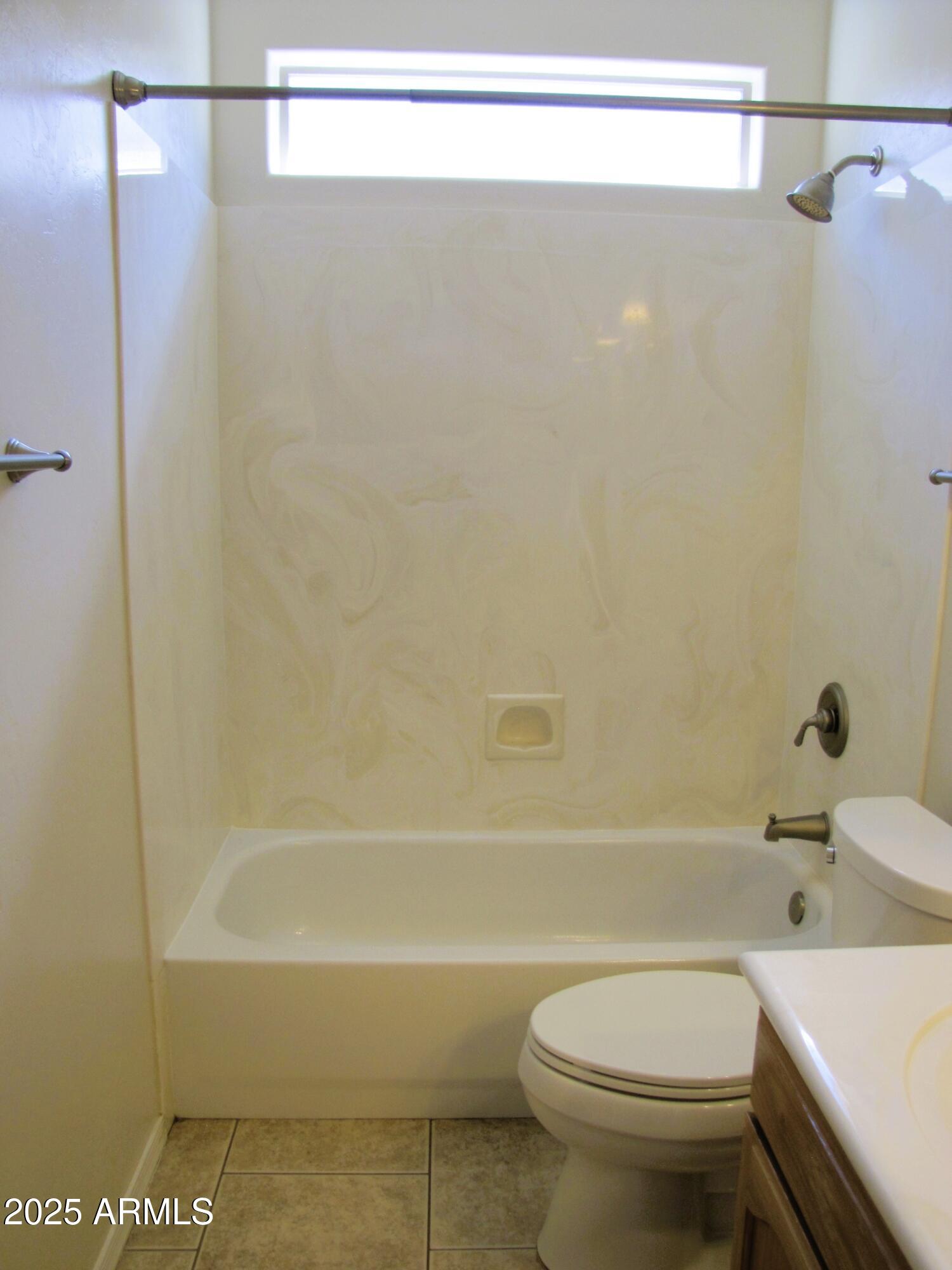CHAPARRAL VILLAGE NORTH PHASE 4 - Residential Lease