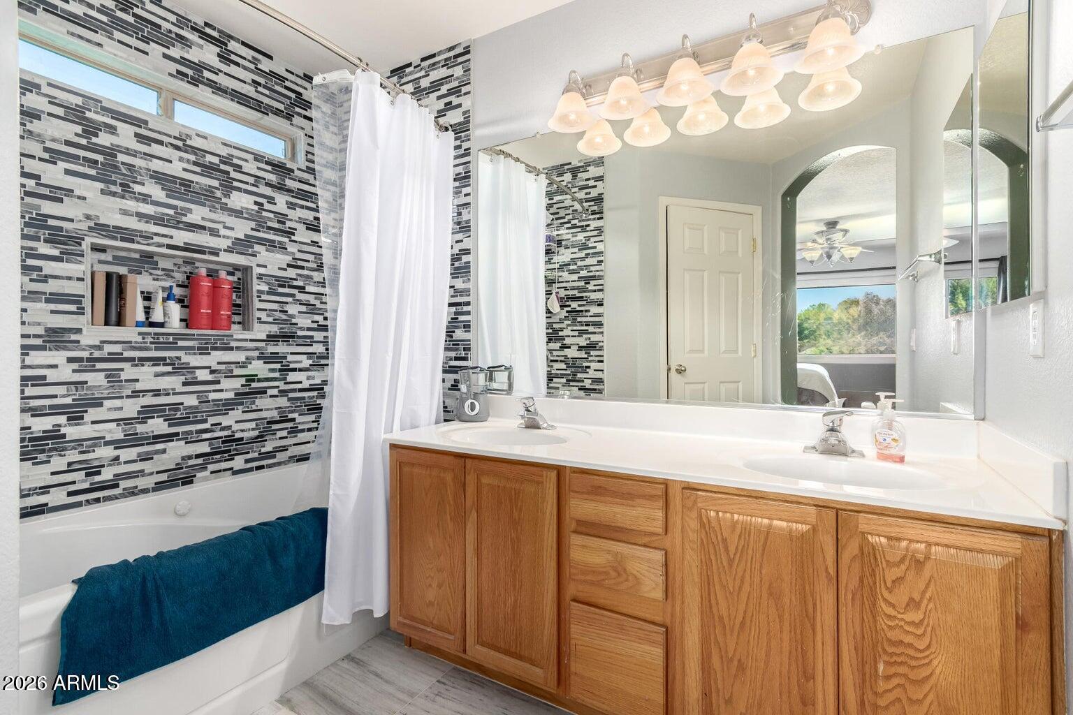 SAN TAN RANCH PARCEL 13 - Residential