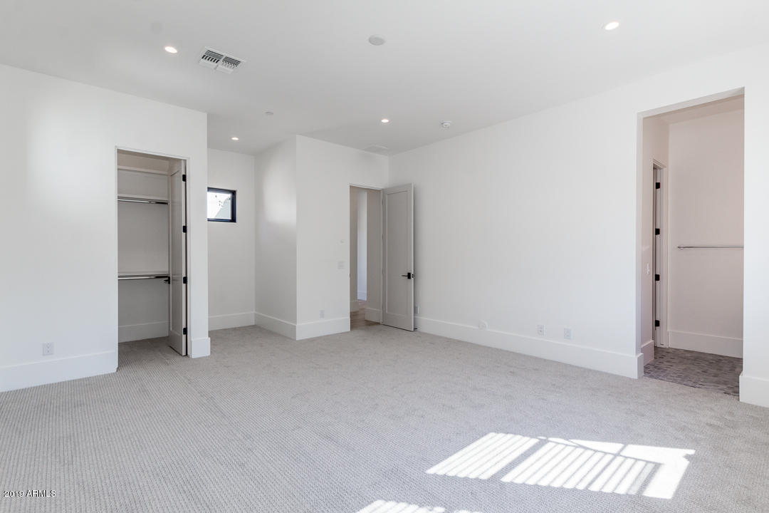 SUNBURST FARMS EAST 6 - Residential